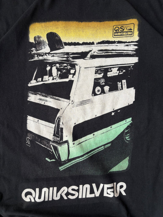 Quiksilver graphic tee (M)