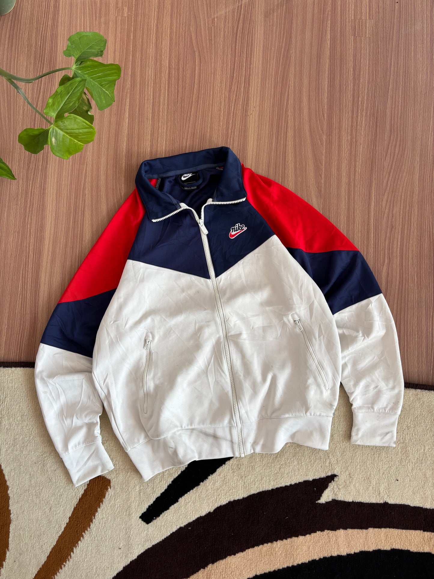 Vintage nike windbreaker