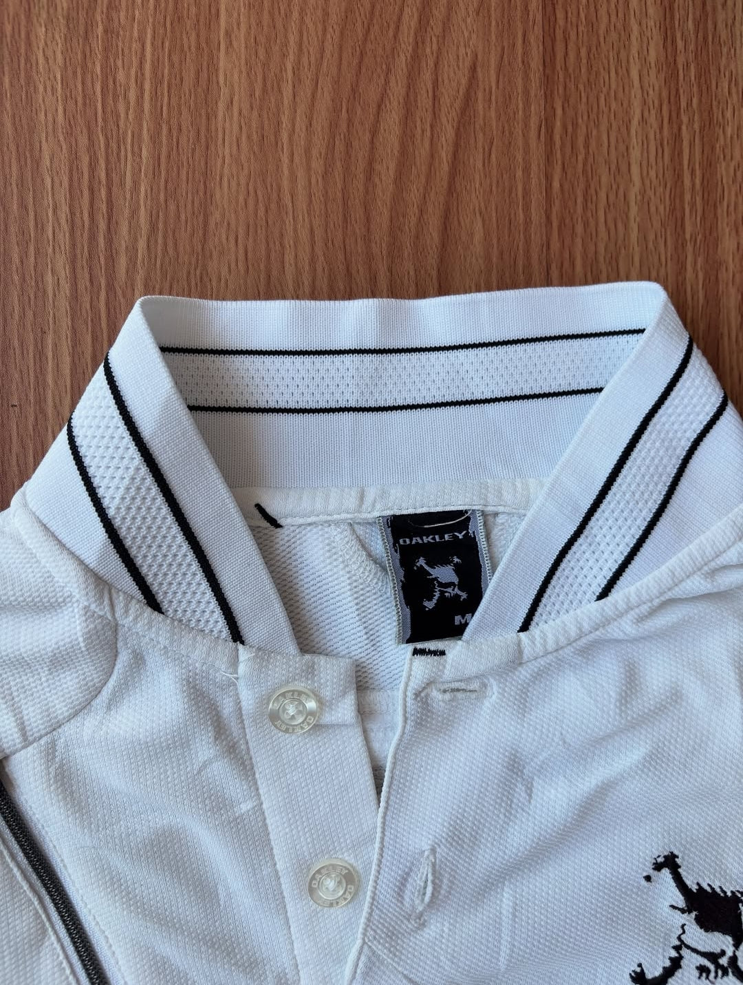 Oakley skull logo polo tee