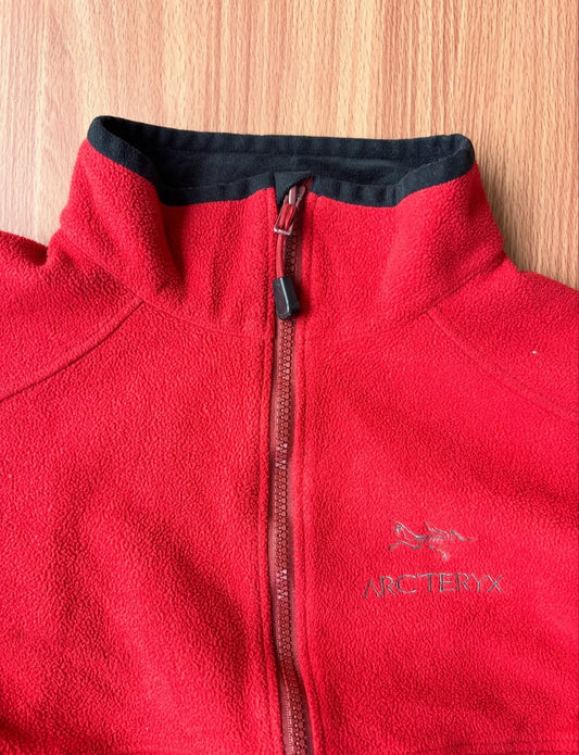 Arcteryx rho windbreaker