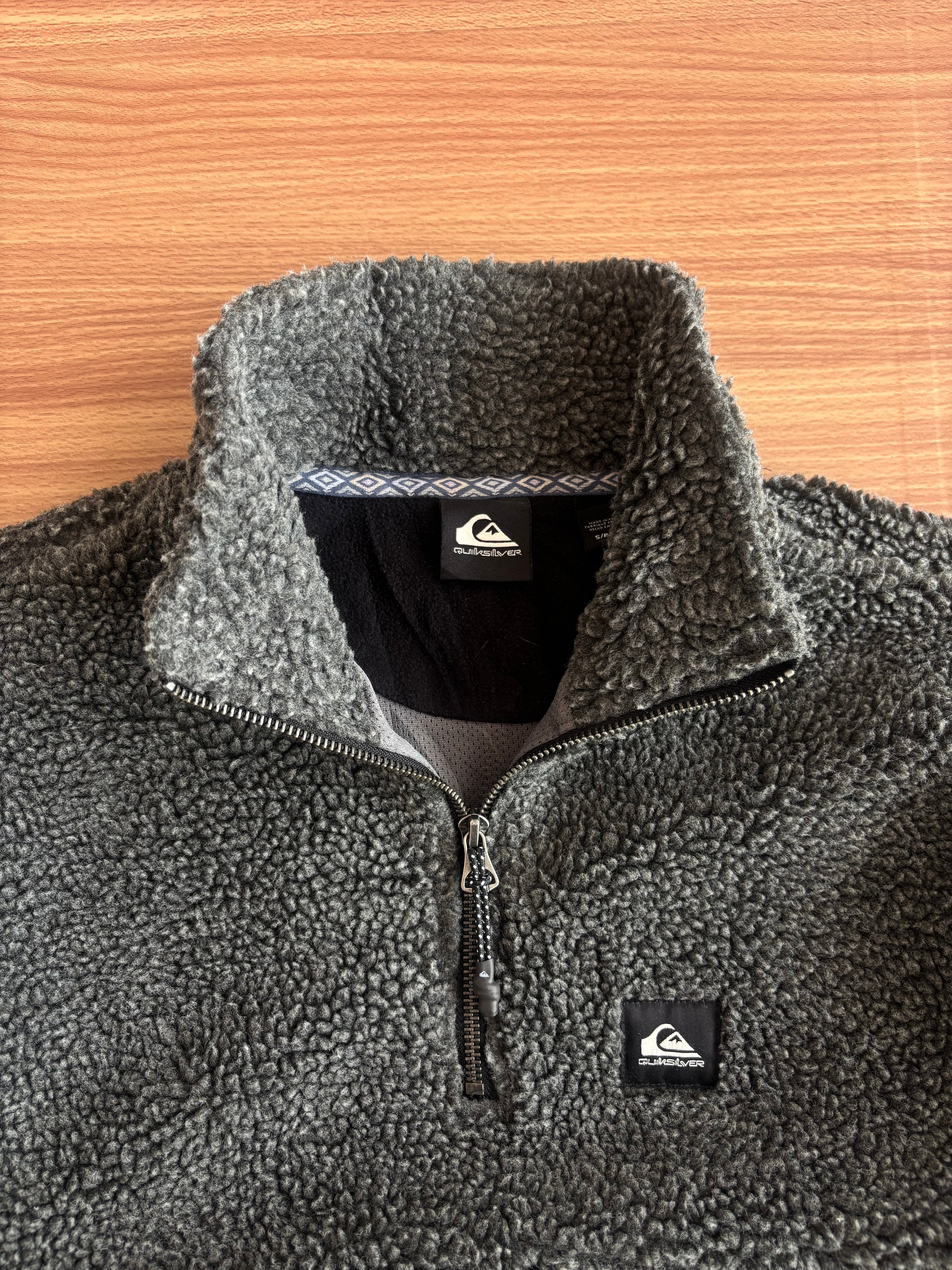 vintage Quiksilver Fleece (M/L)