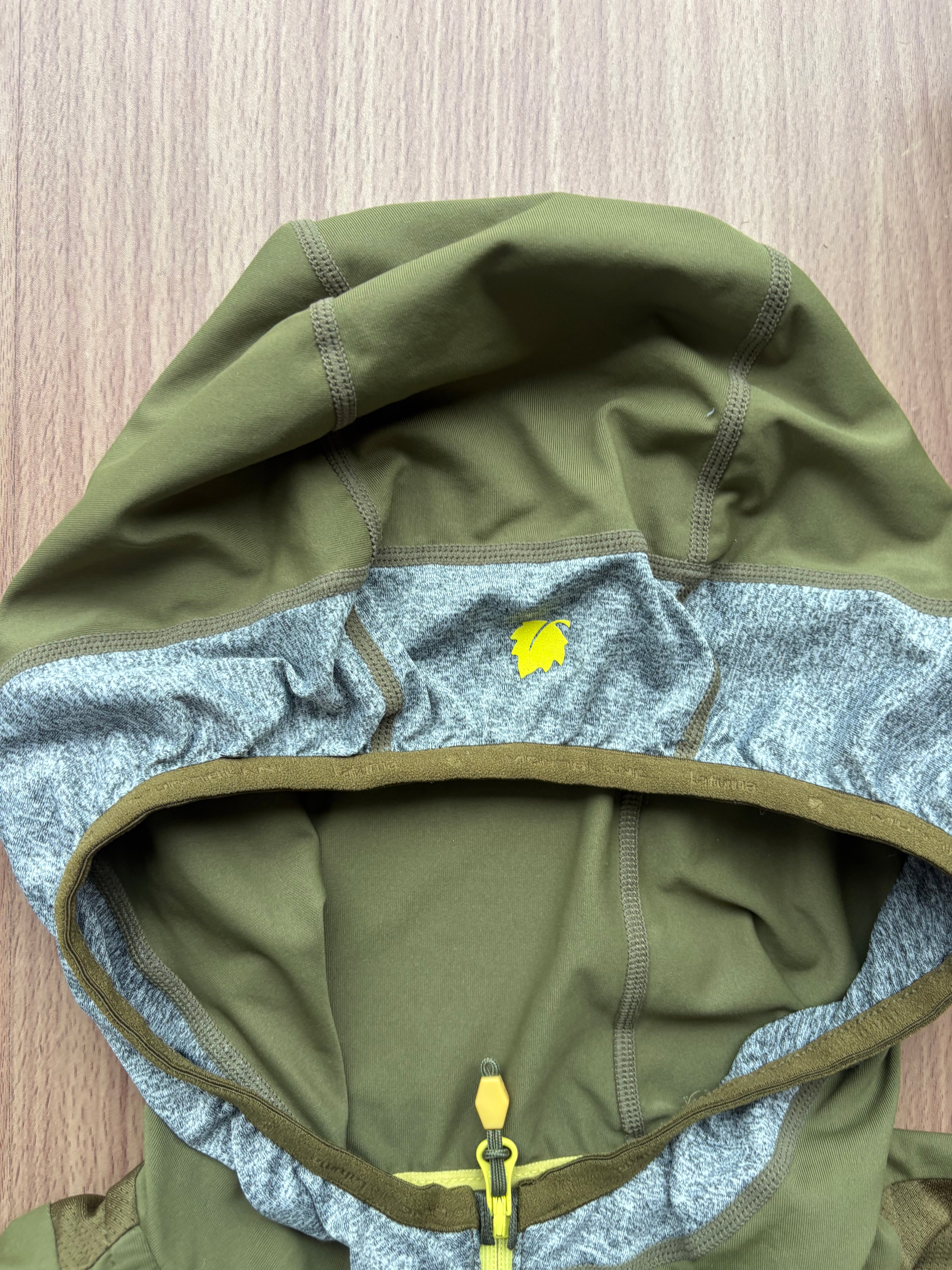 Lafuma hoodied tee (S)