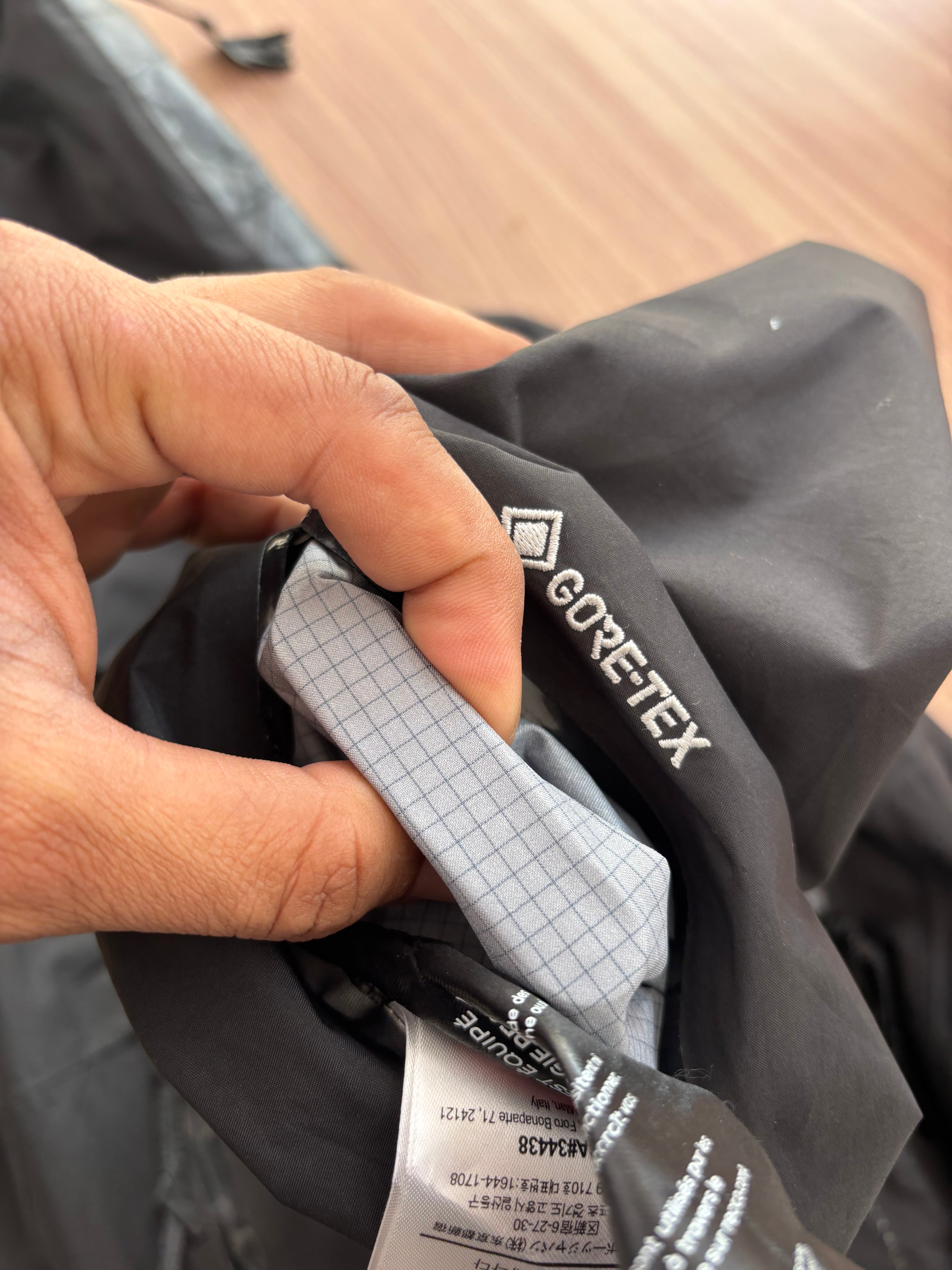 Arcteryx jil sander shell