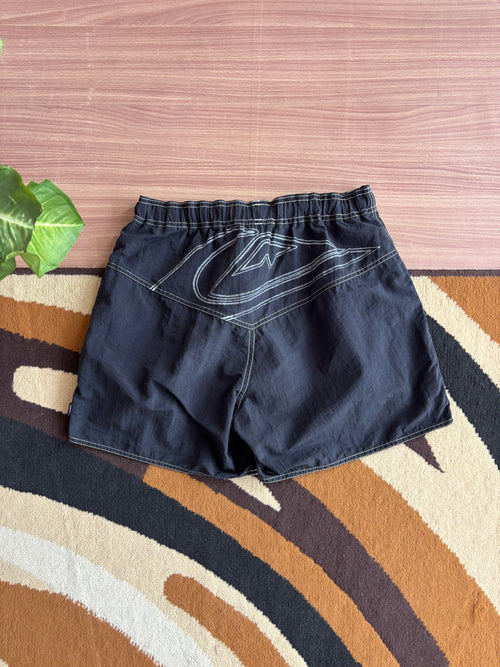 Vintage Quiksilver shorts (33)