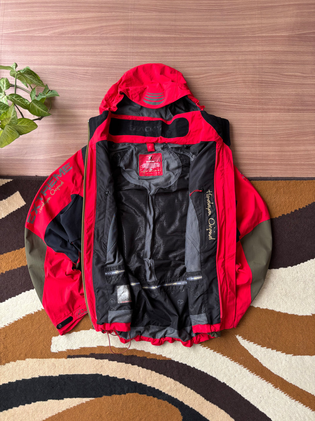 BlackYak extreme peak Goretex shell (L)