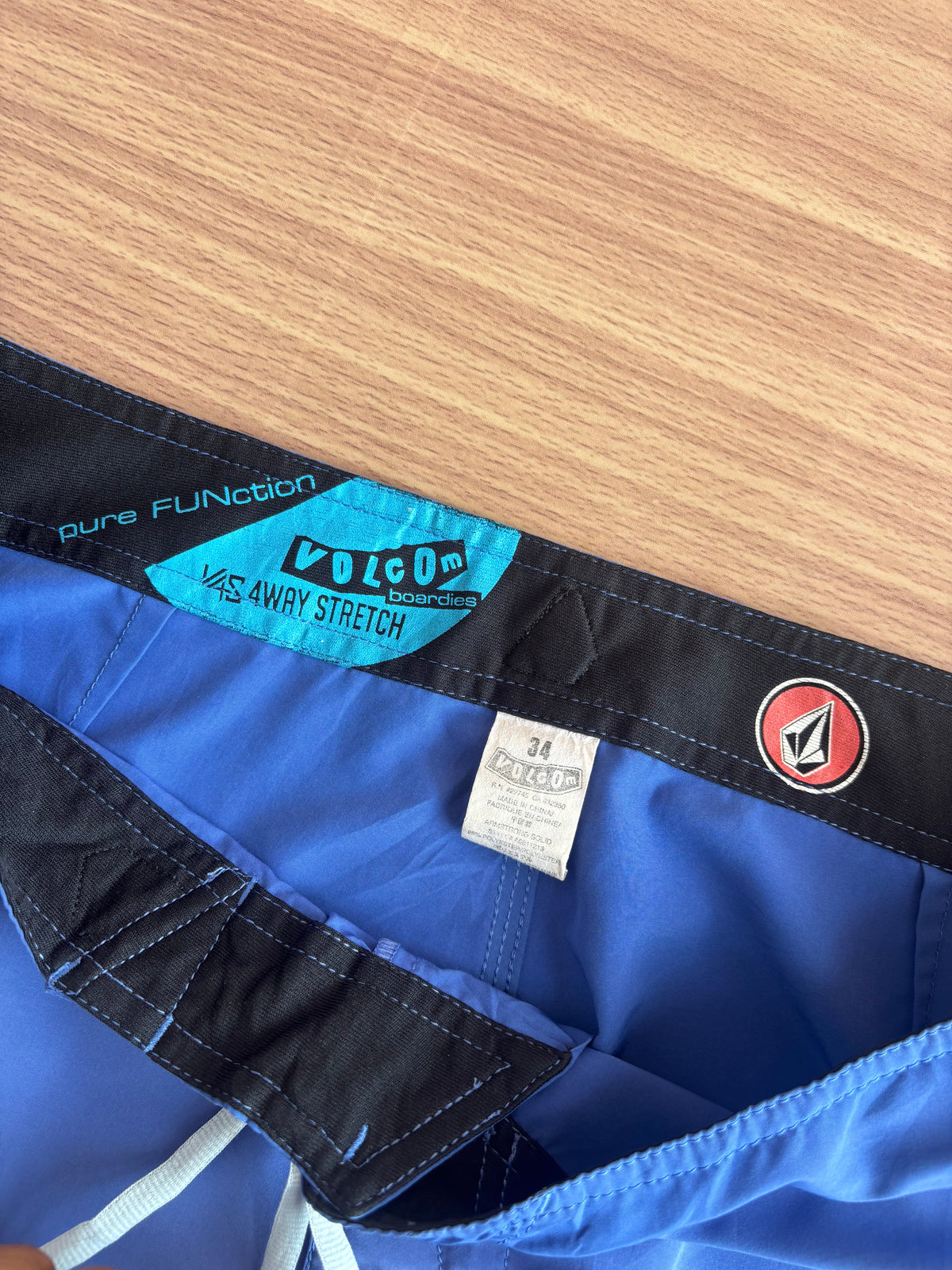 Volcom boardies (34)