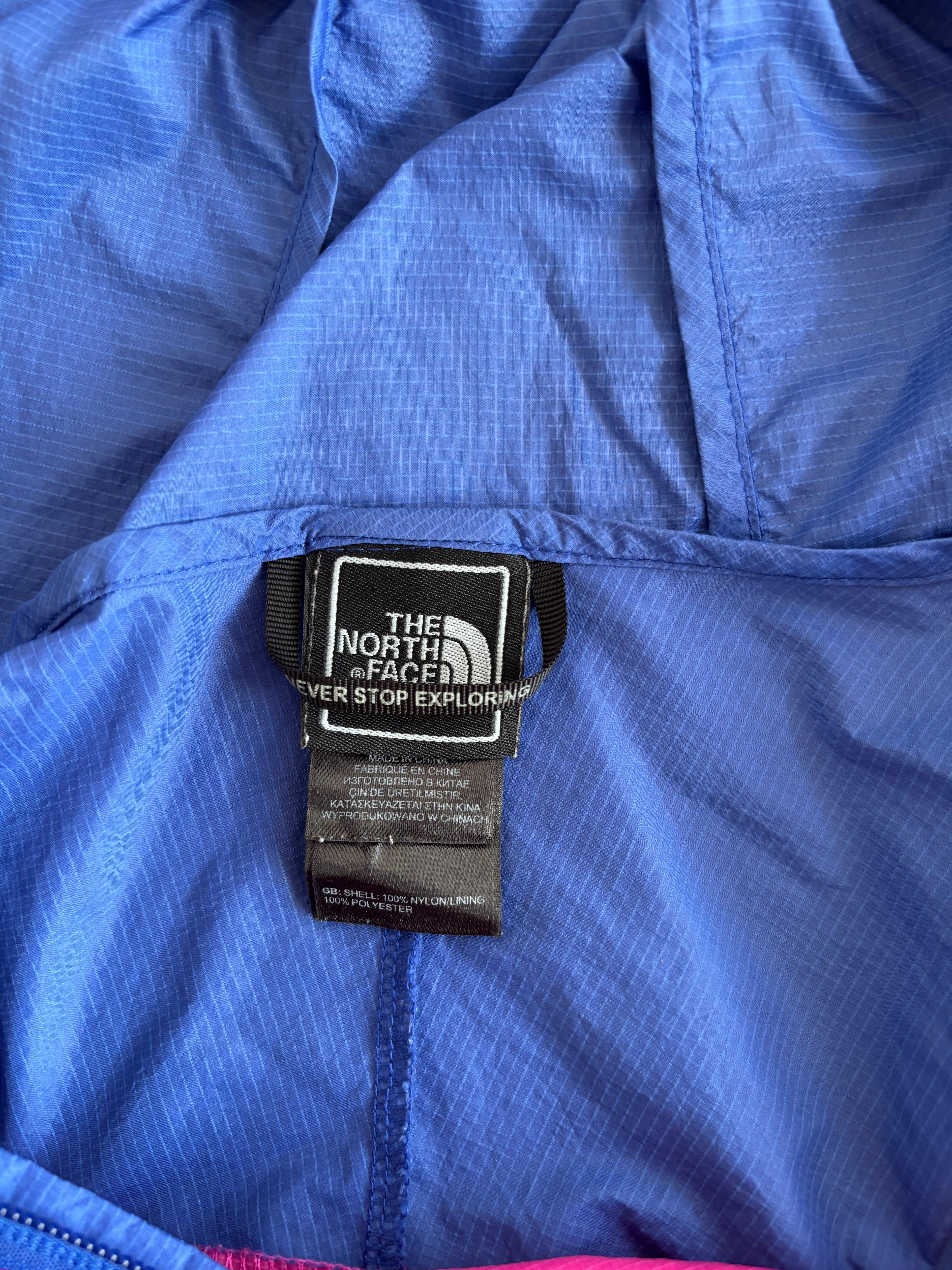TNF ultralight packable windstopper