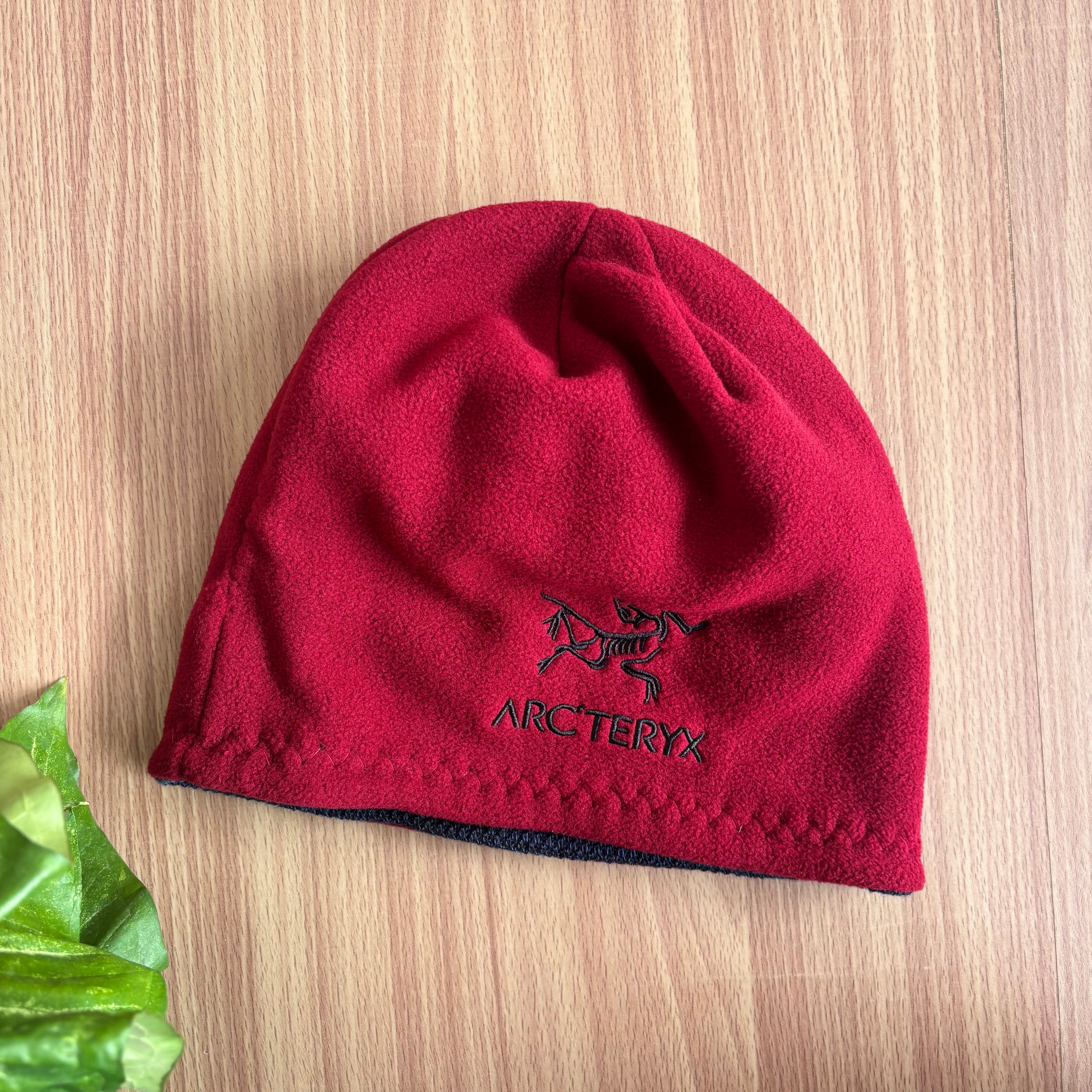 Arcteryx reversible beanie