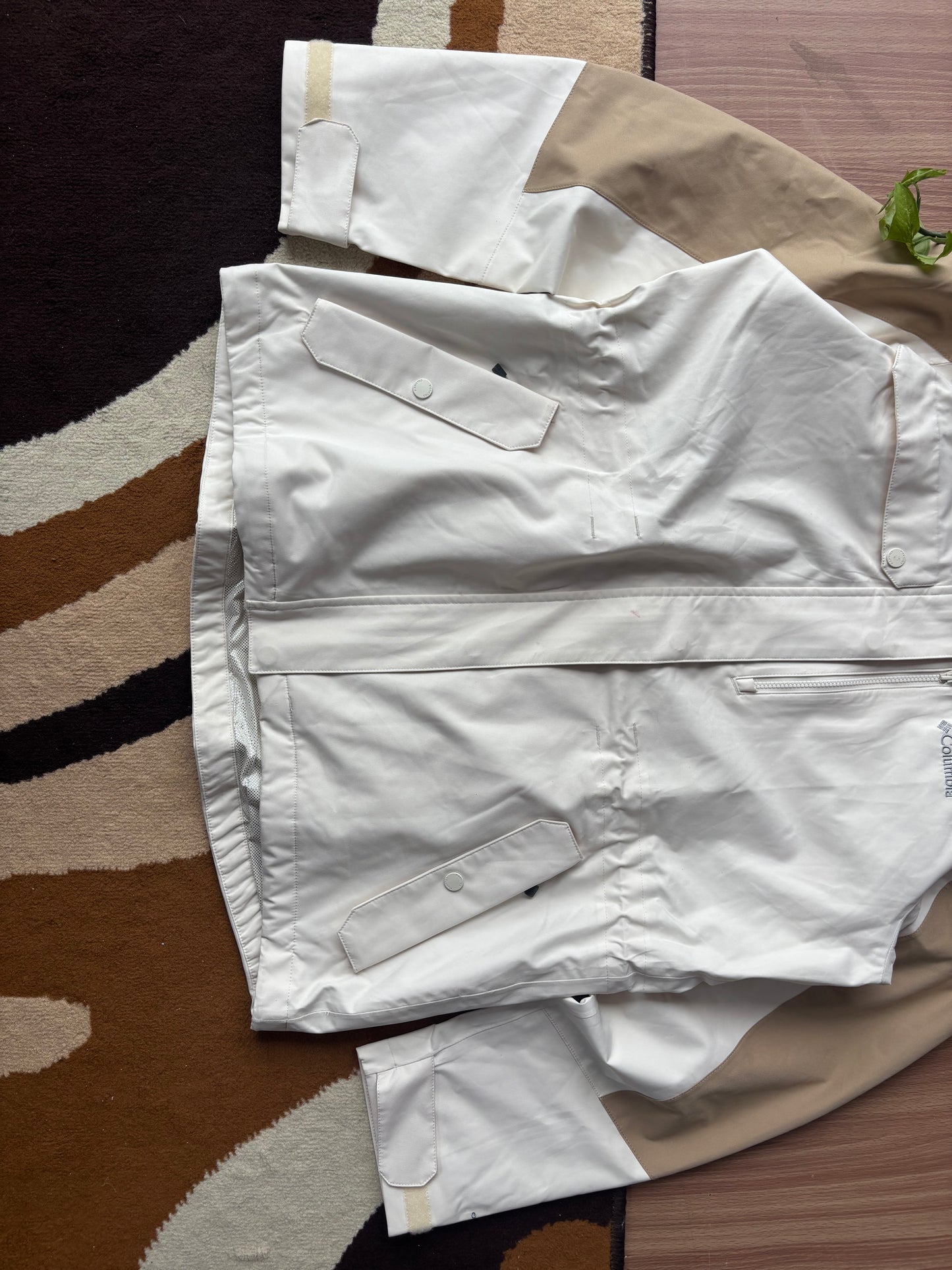 BRAND NEW Columbia parka