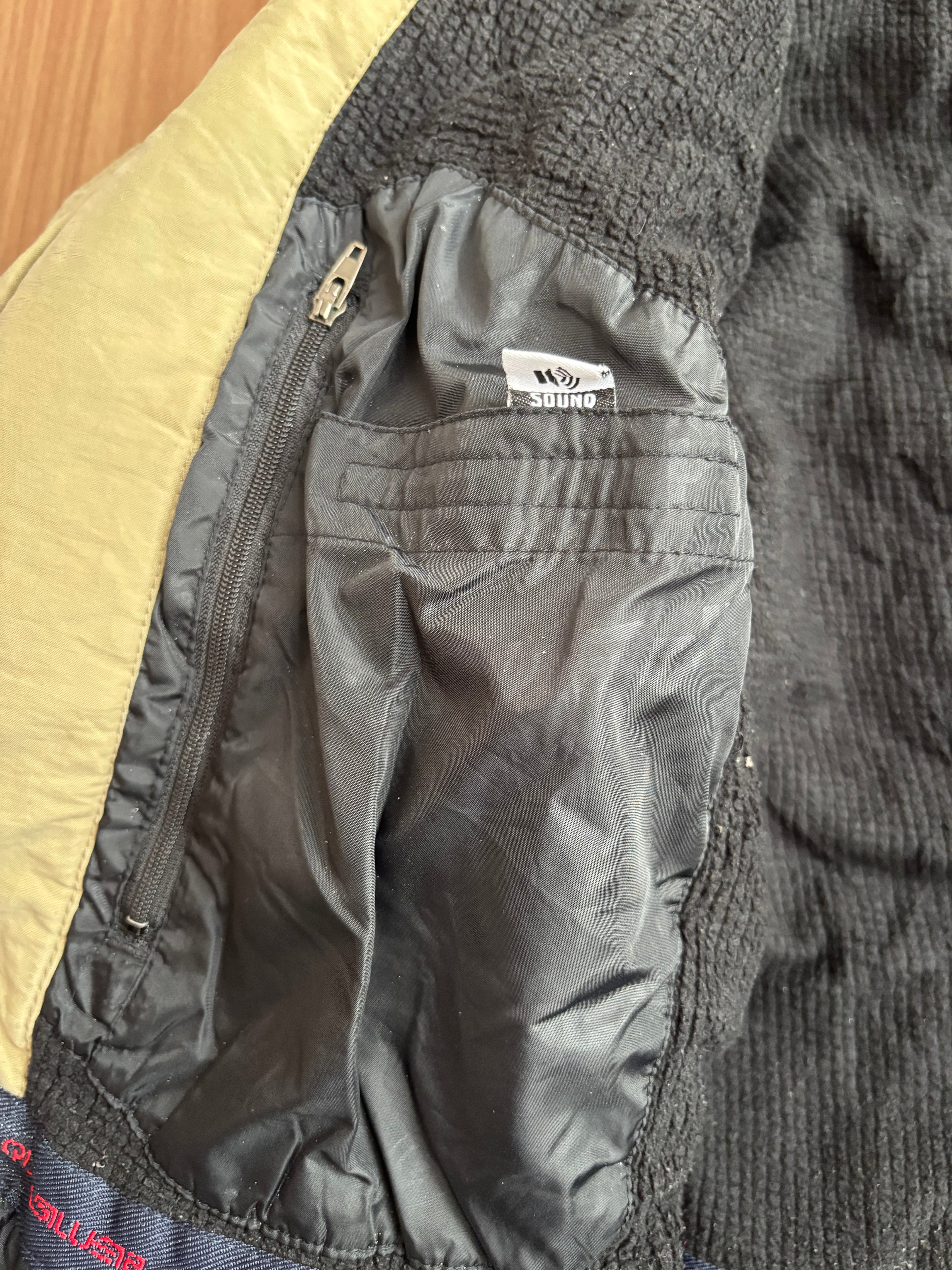 Vintage Quiksilver technical jacket