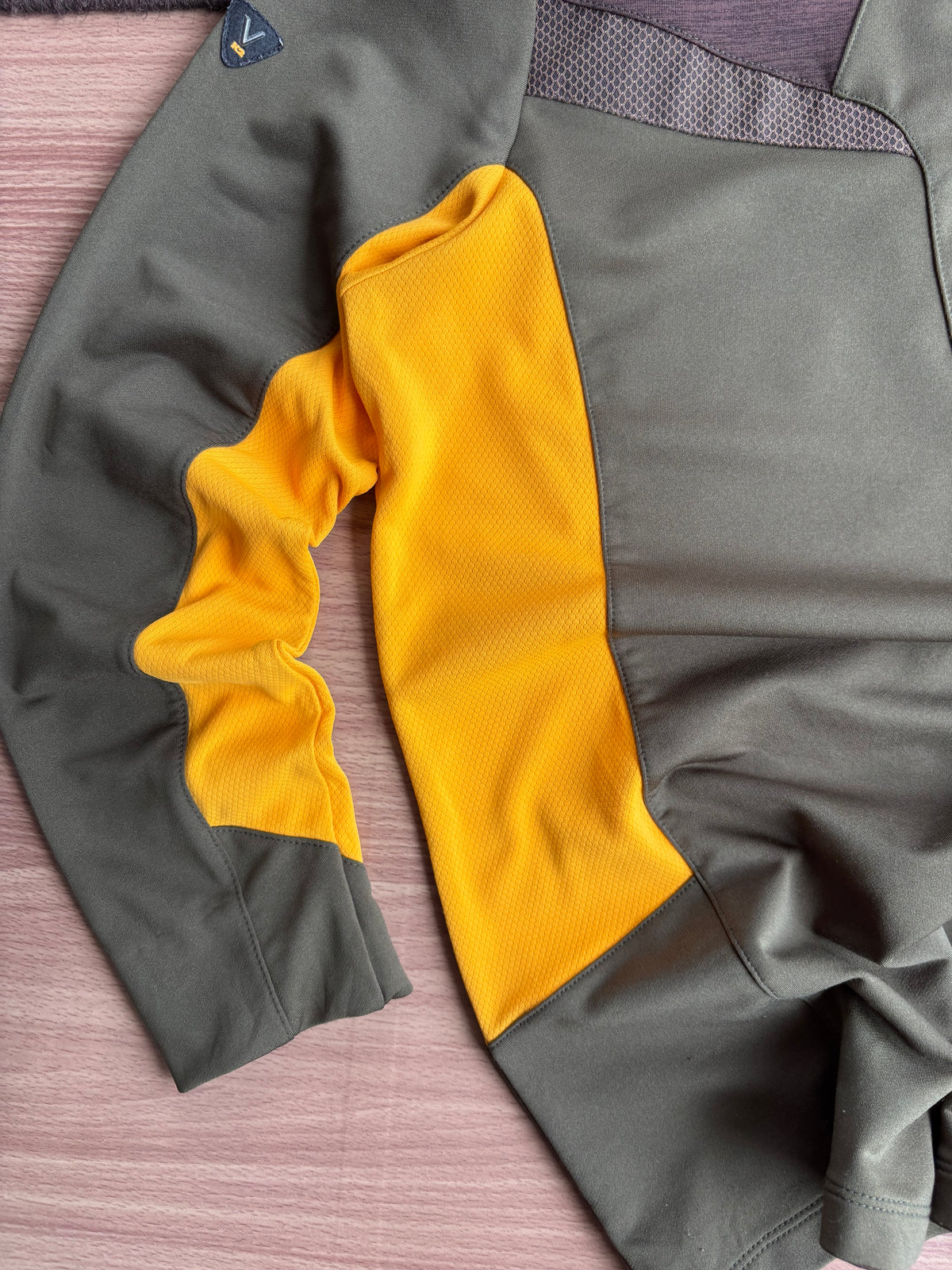 K2 vertical series full sleeve tee (S)