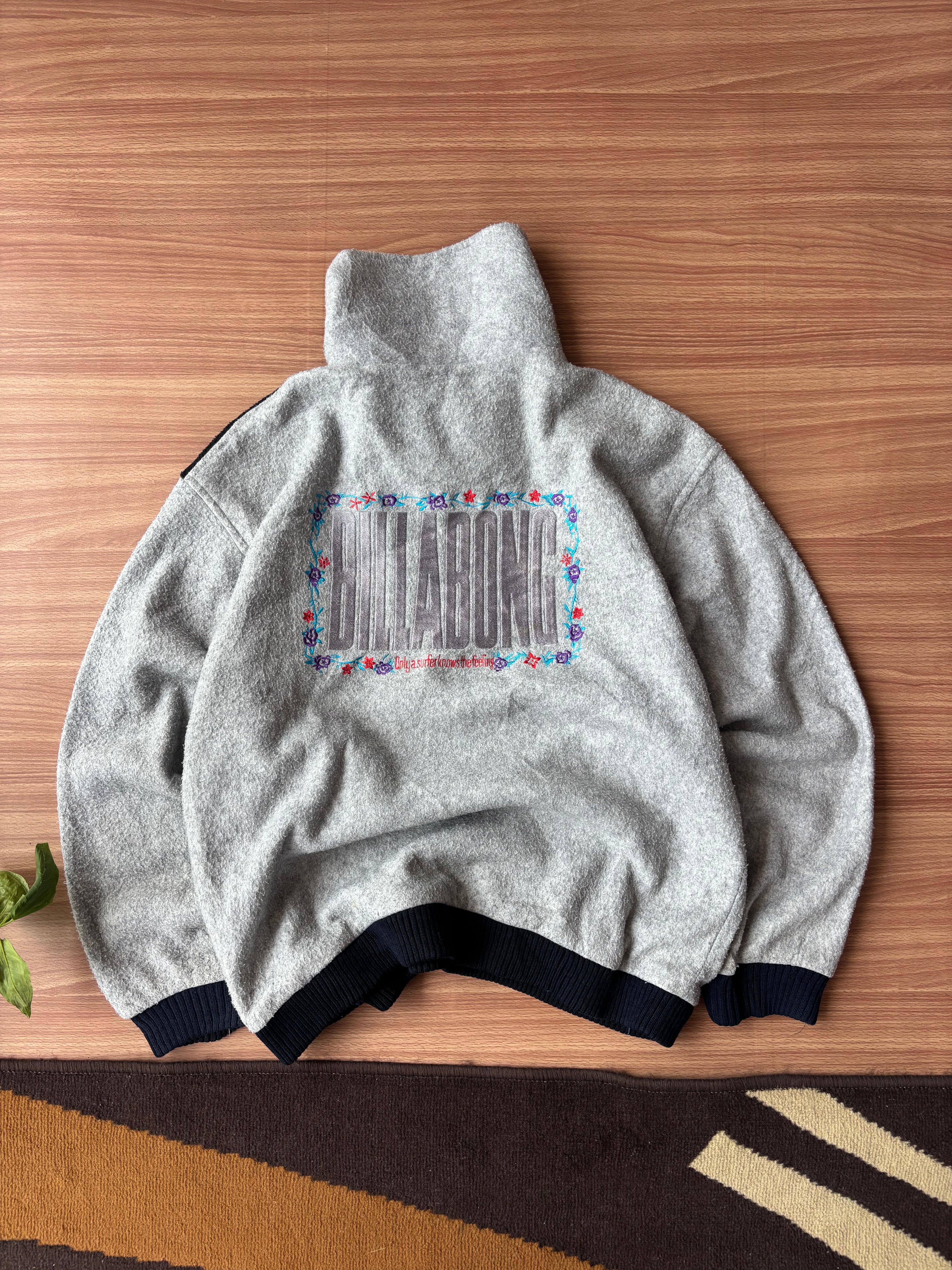 Vintage Billabong pullover