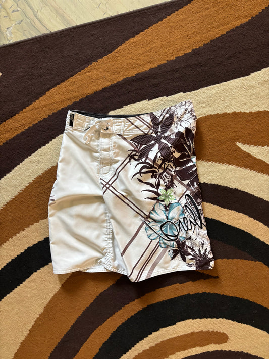 O'Neill floral print Boardies 33)