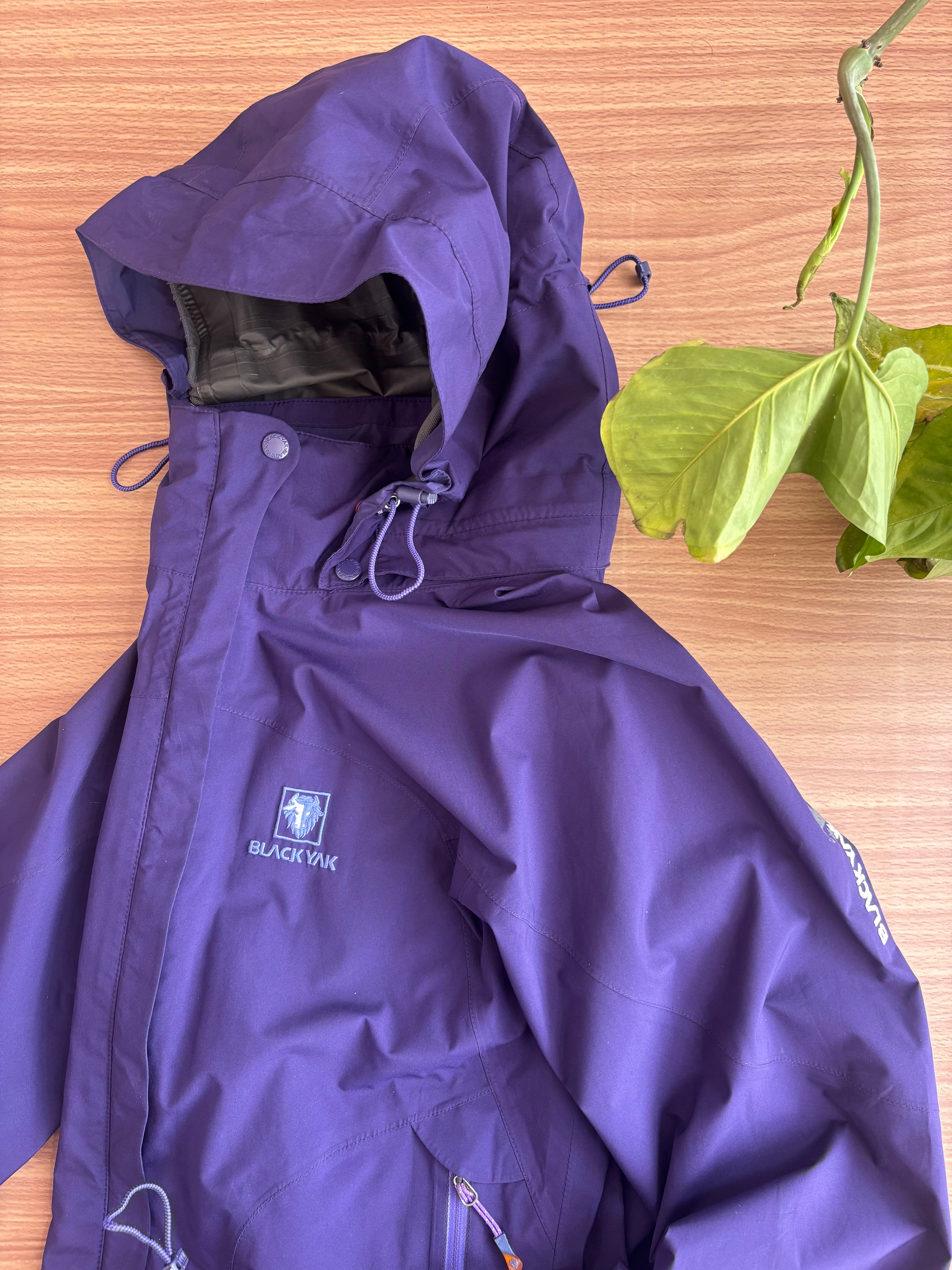BlackYak Goretex Packlite 3L shell