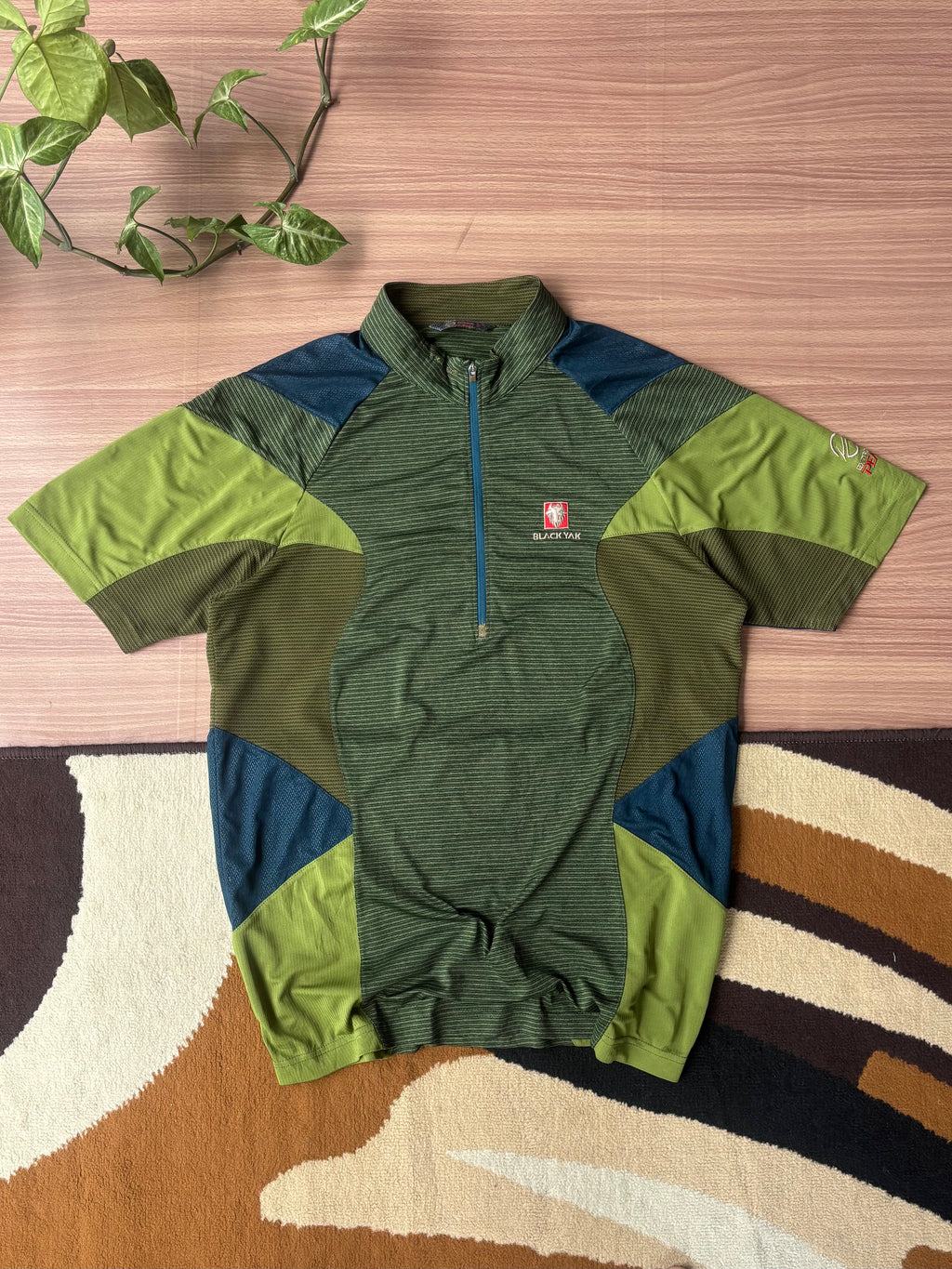 BlackYak extreme peak tee (M)