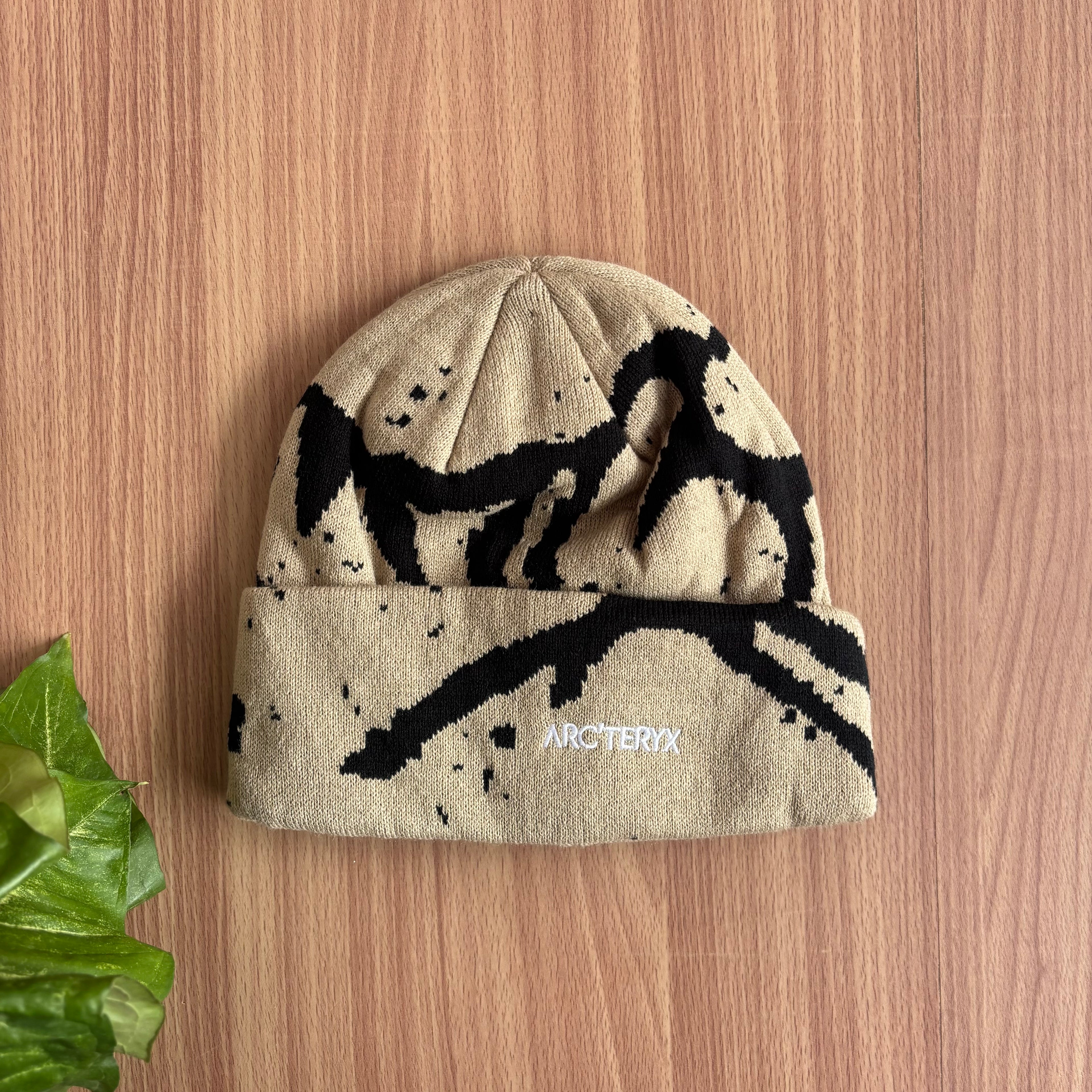 Arcteryx Grotto beanies