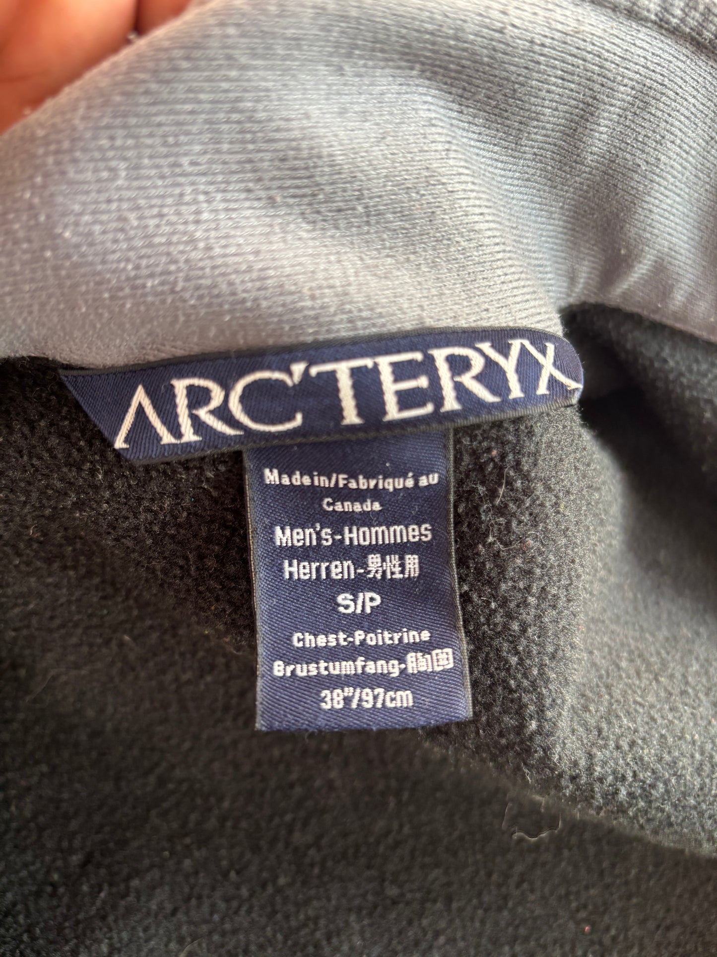 Vintage 00’s era Arcteryx vest