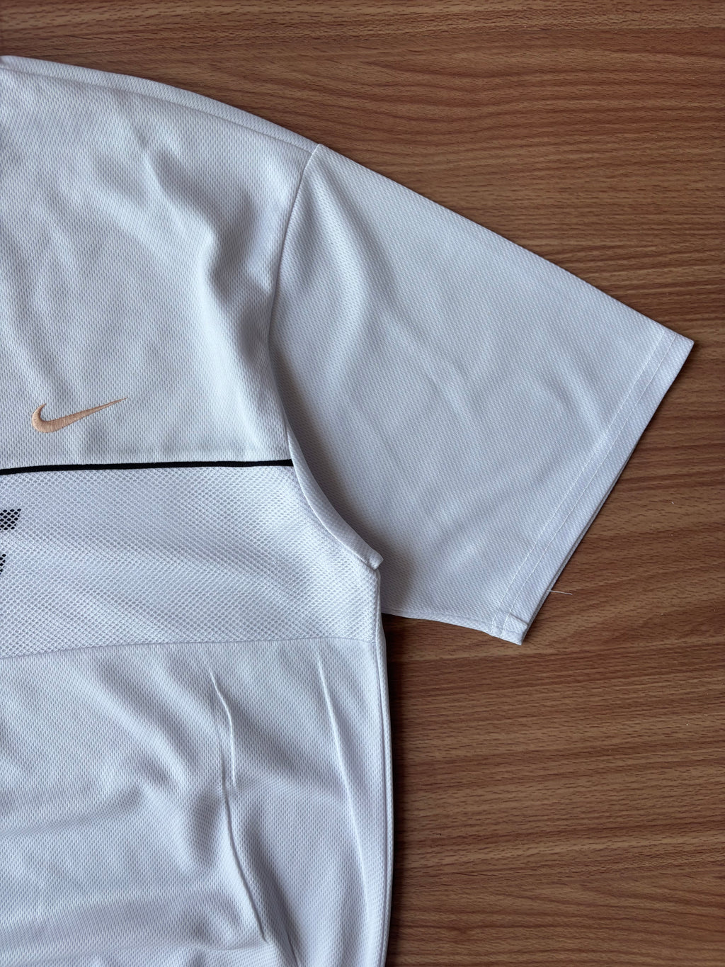 90’s Nike spellout tee