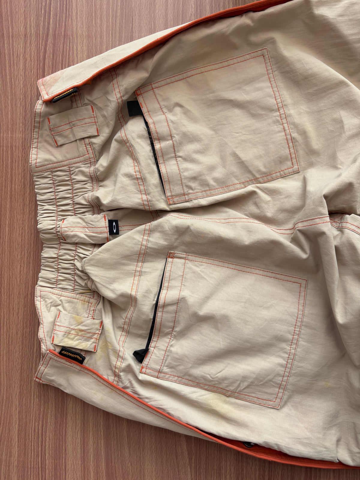 Oakley ski pants (L)