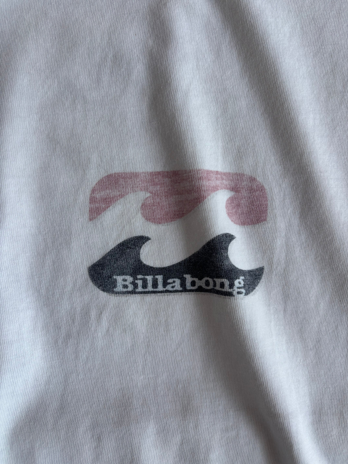 vintage Billabong raglan tee (L)