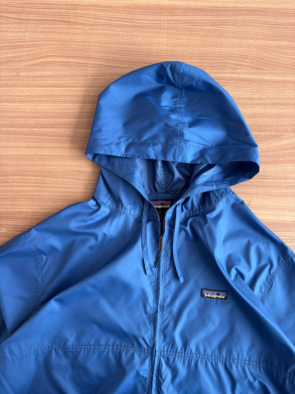 Patagonia packable windbreaker (L-XL)