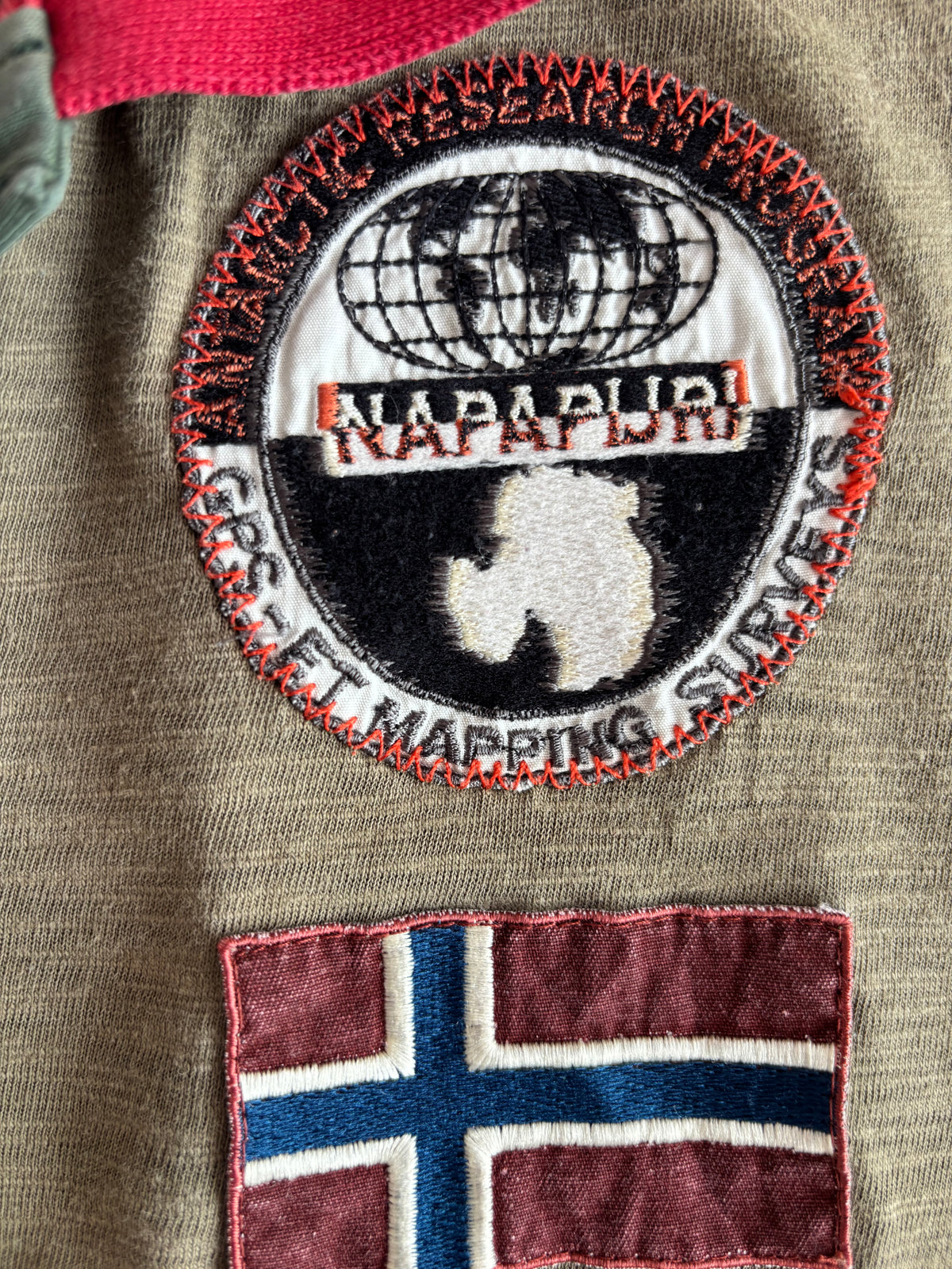 Napapijri Geographic polo tee (M-L)
