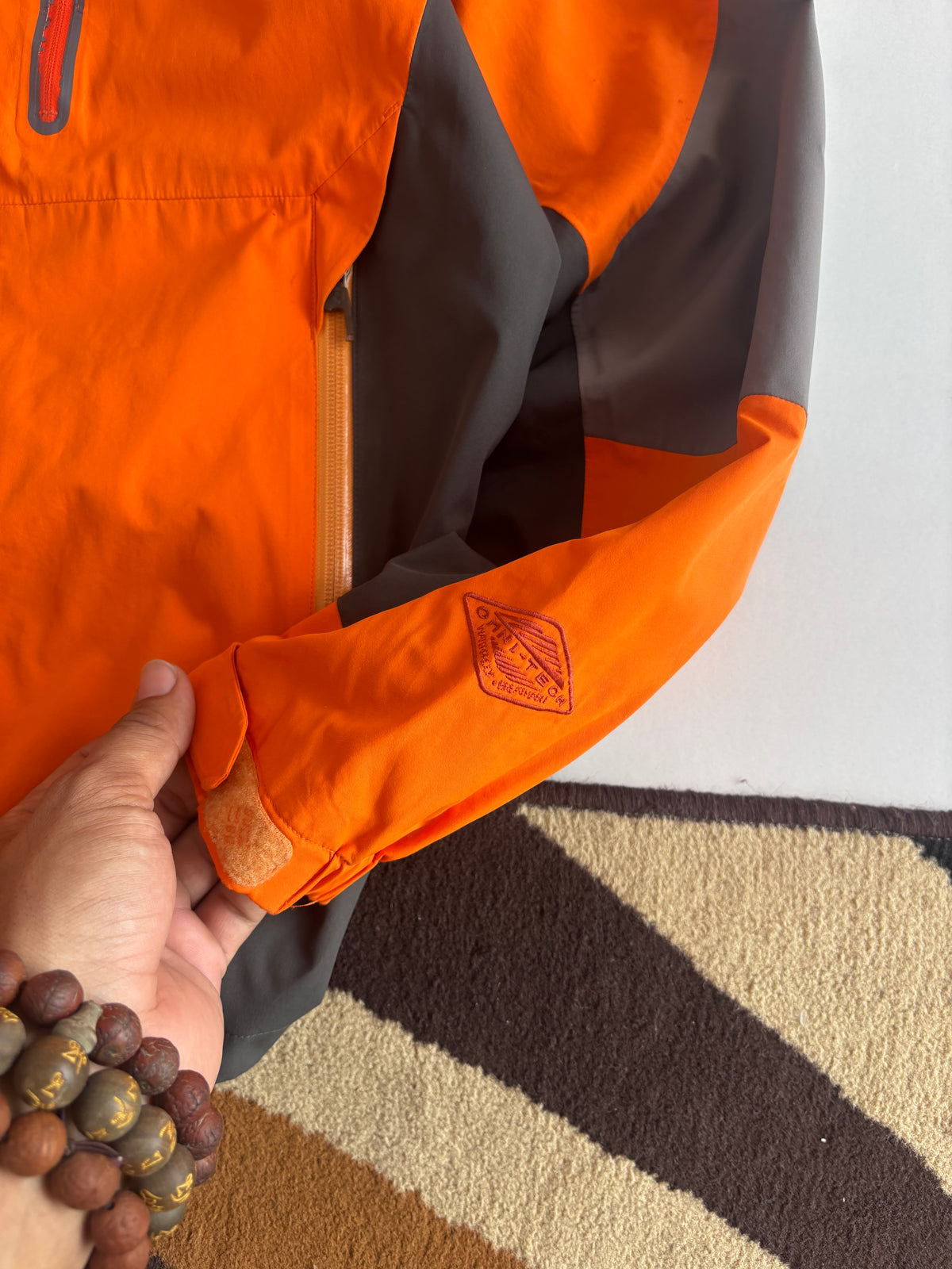 Columbia omnitech shell (M-L)