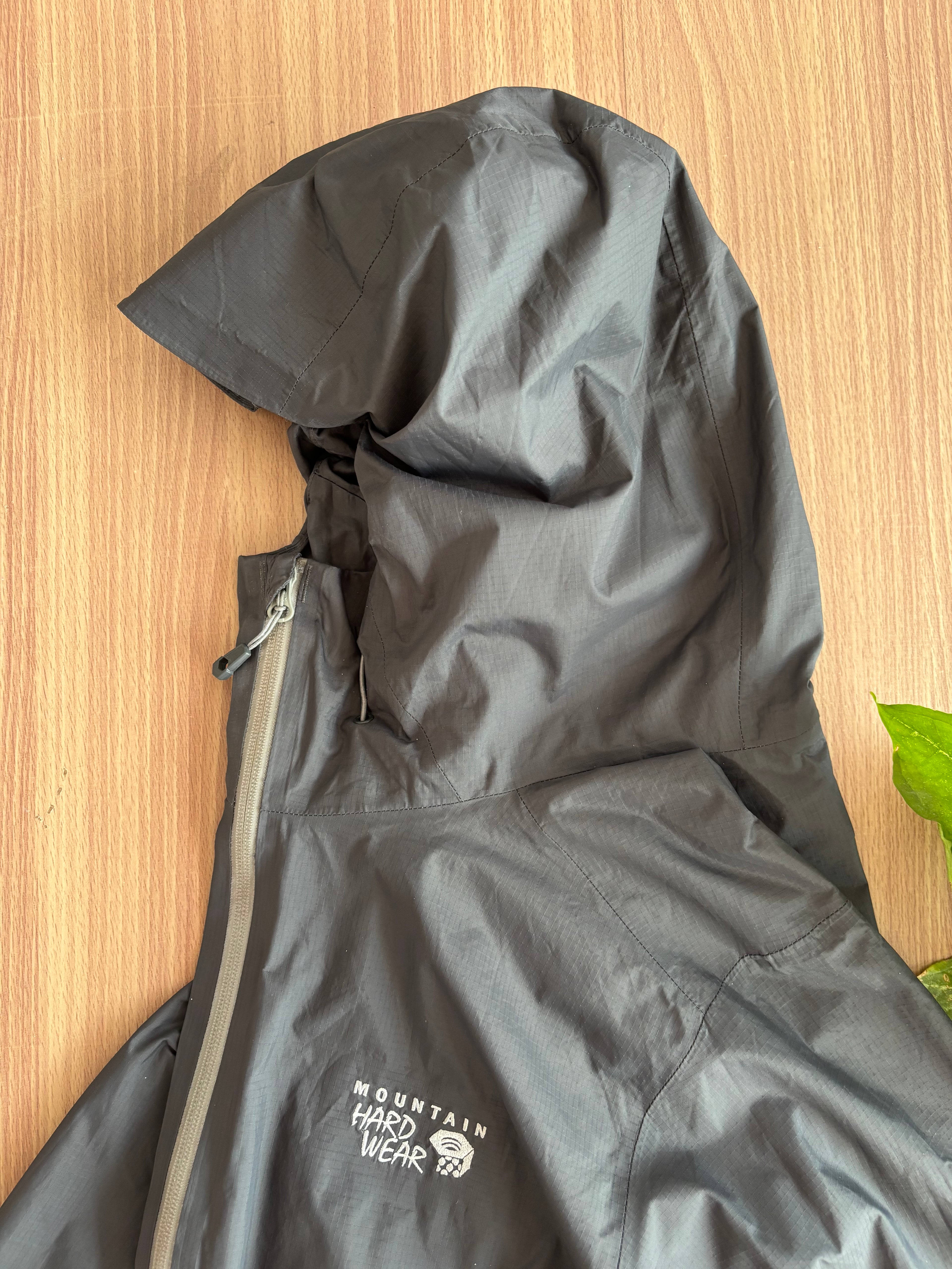 Mountain Hardwear Shell