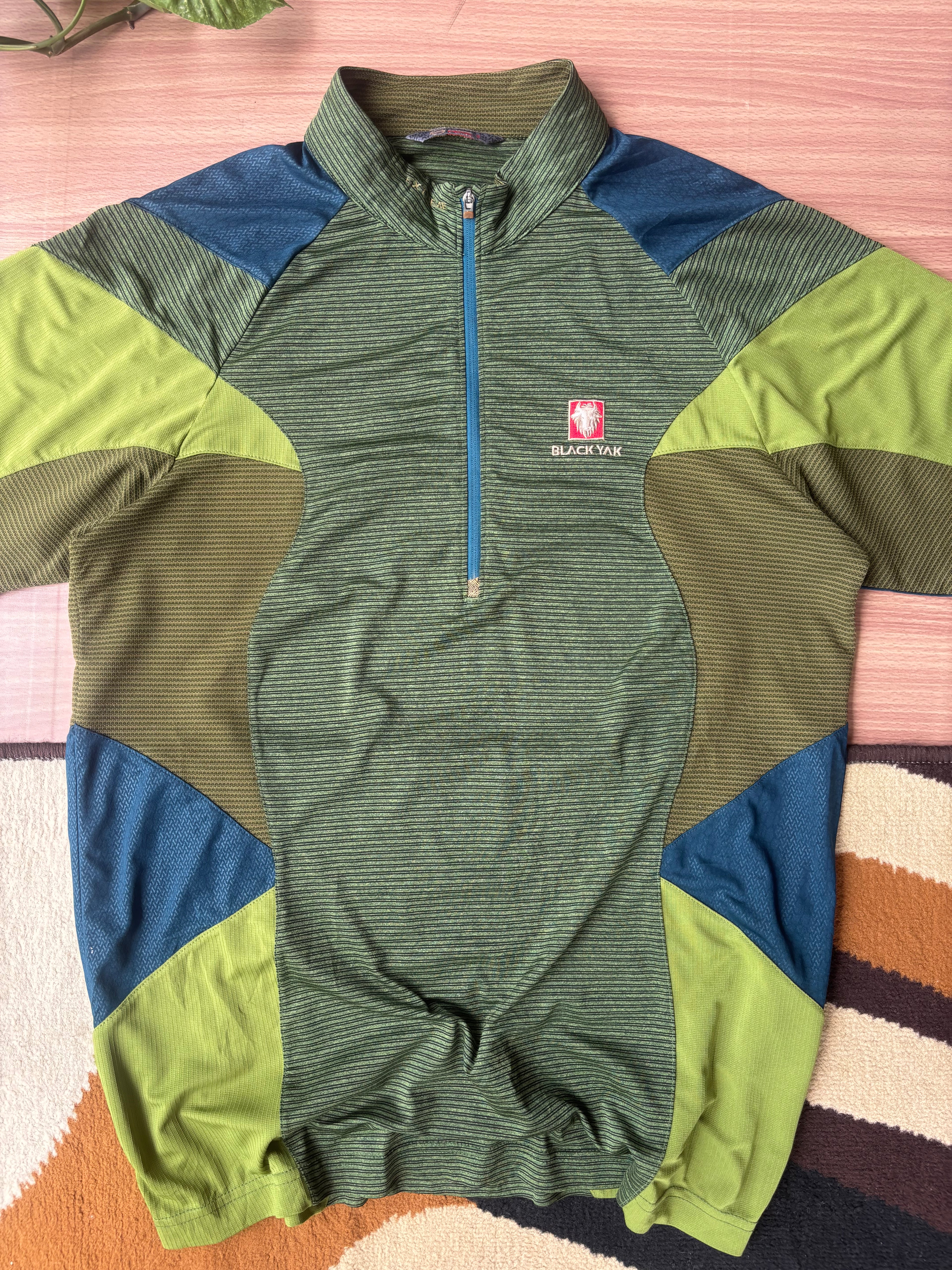 BlackYak extreme peak tee (M)