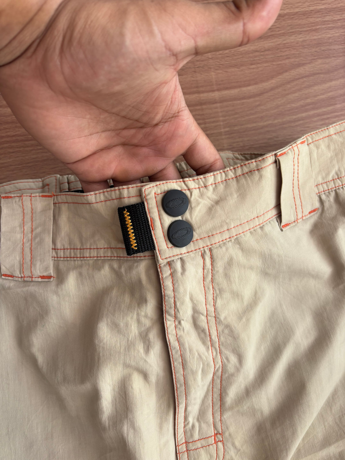 Oakley ski pants (L)