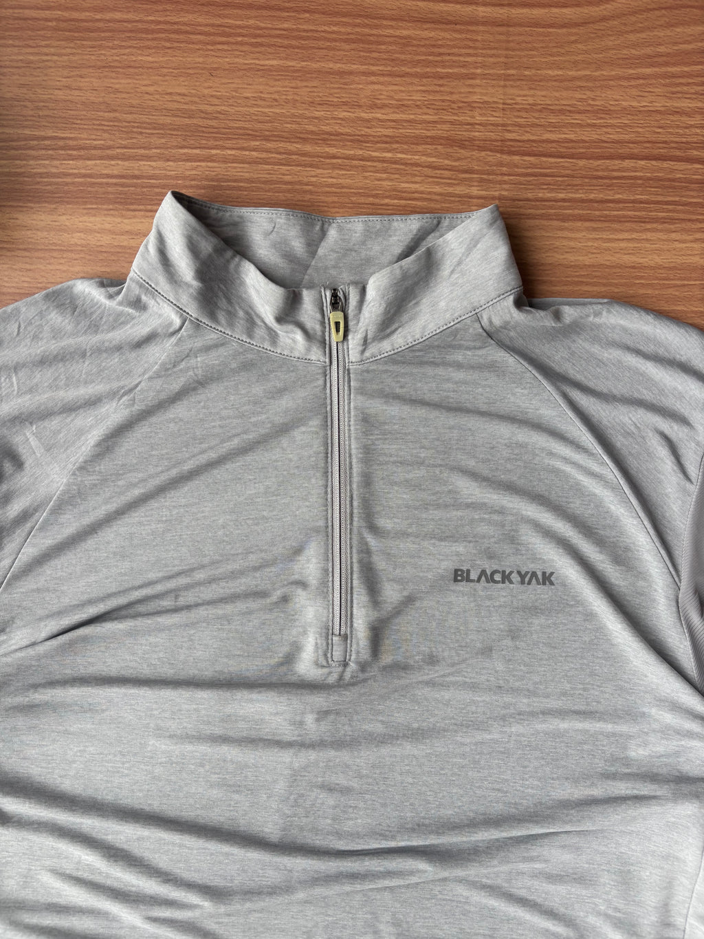 BlackYak Ultralight sun shield (L)