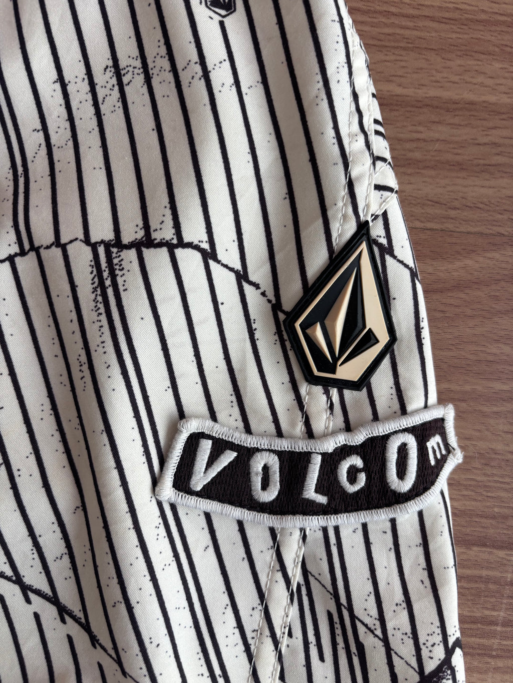 Volcom boardies (33)