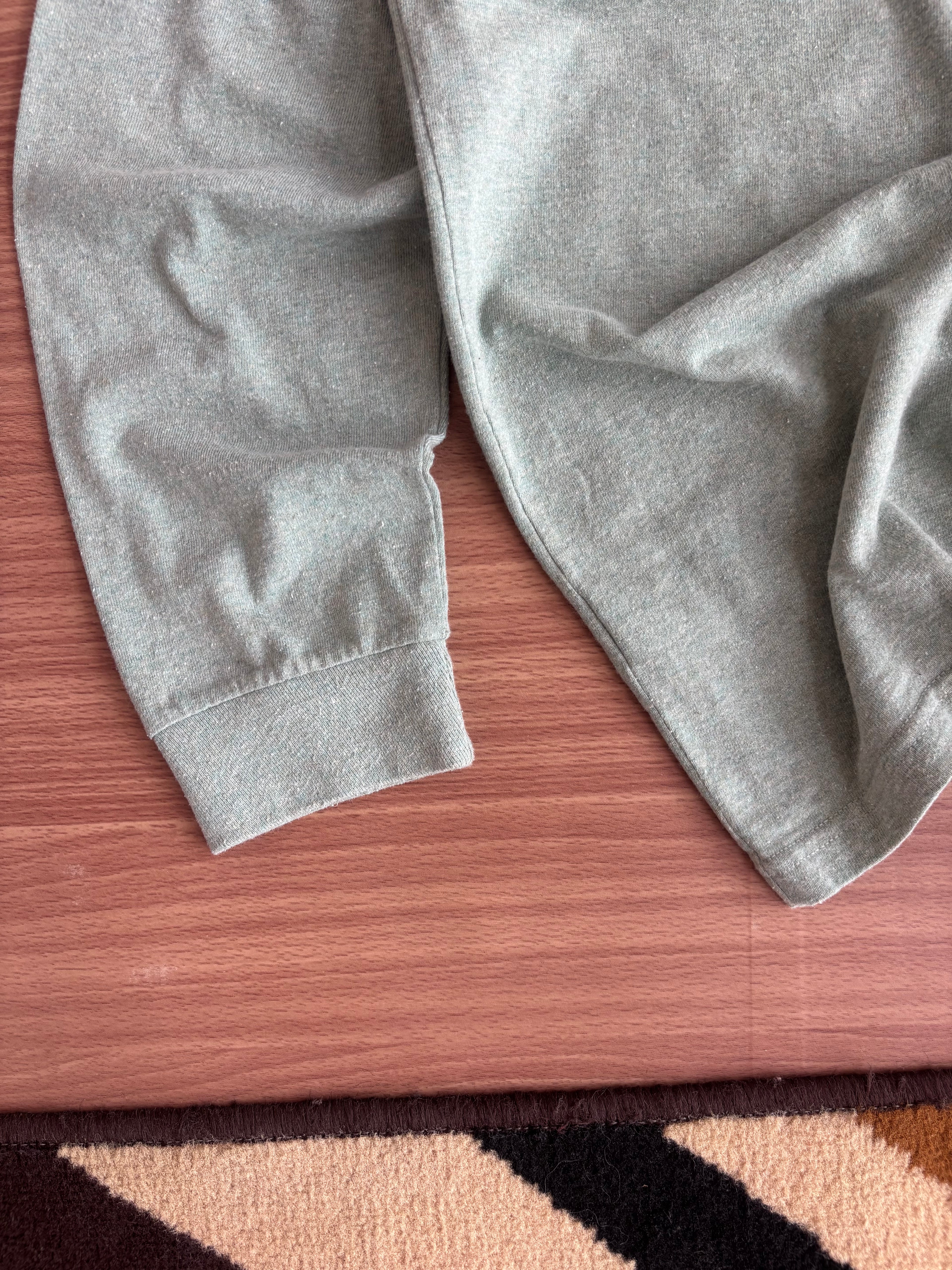 Patagonia full sleeve tee (M-L)
