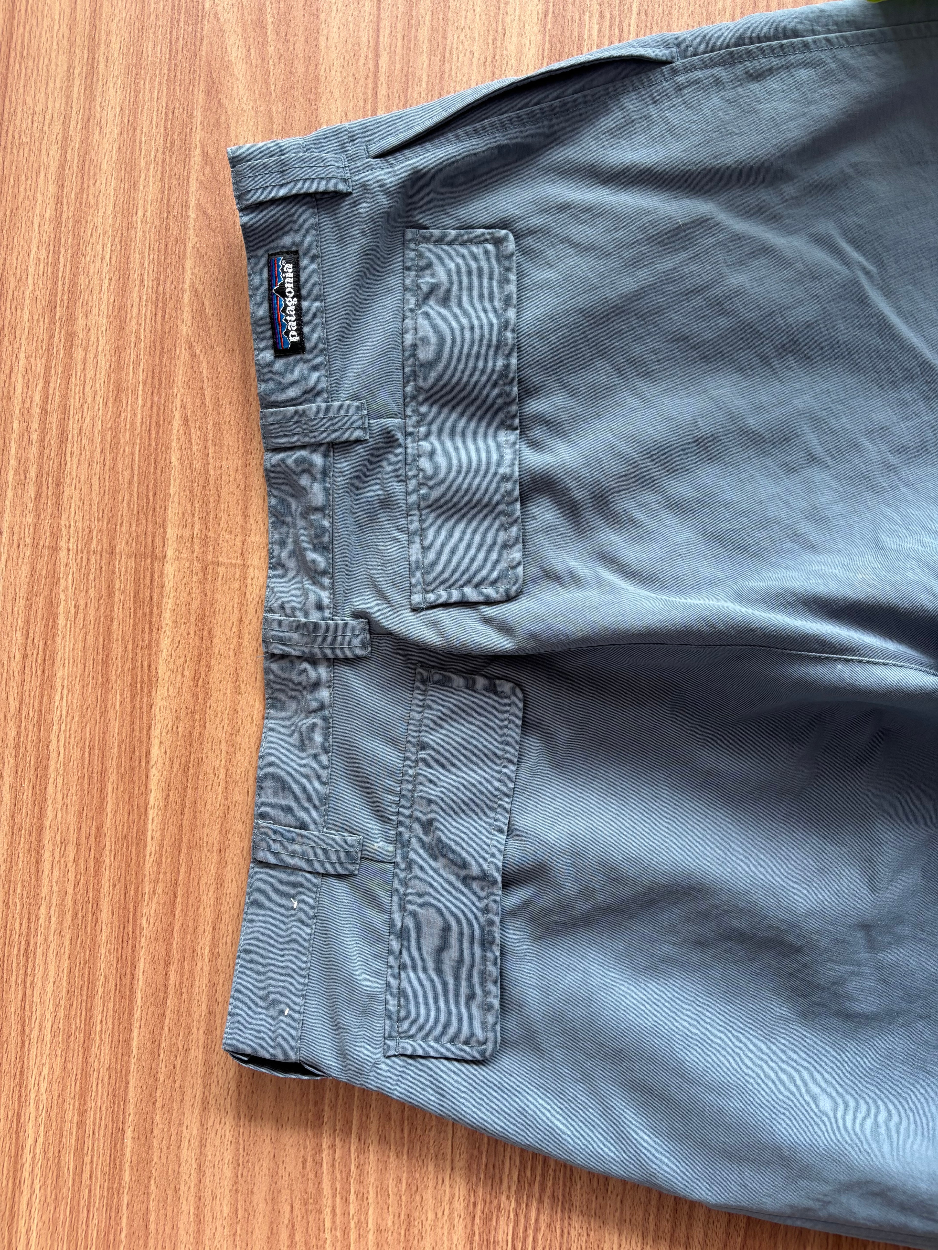 Patagonia Fall 2001 loose fit pants