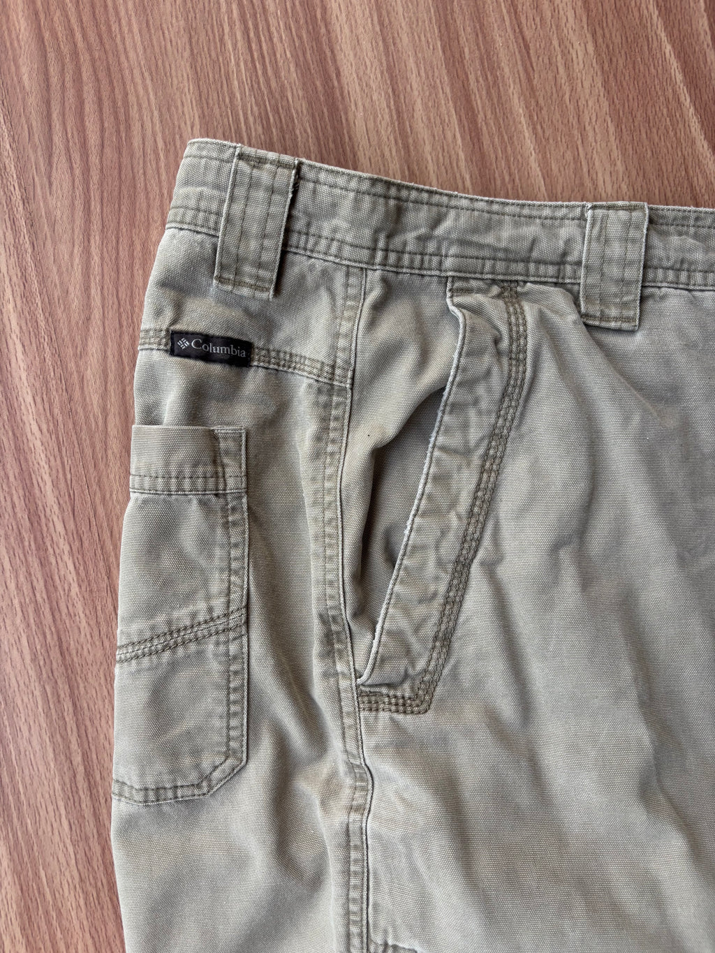 Columbia OmniSheild Safari shorts