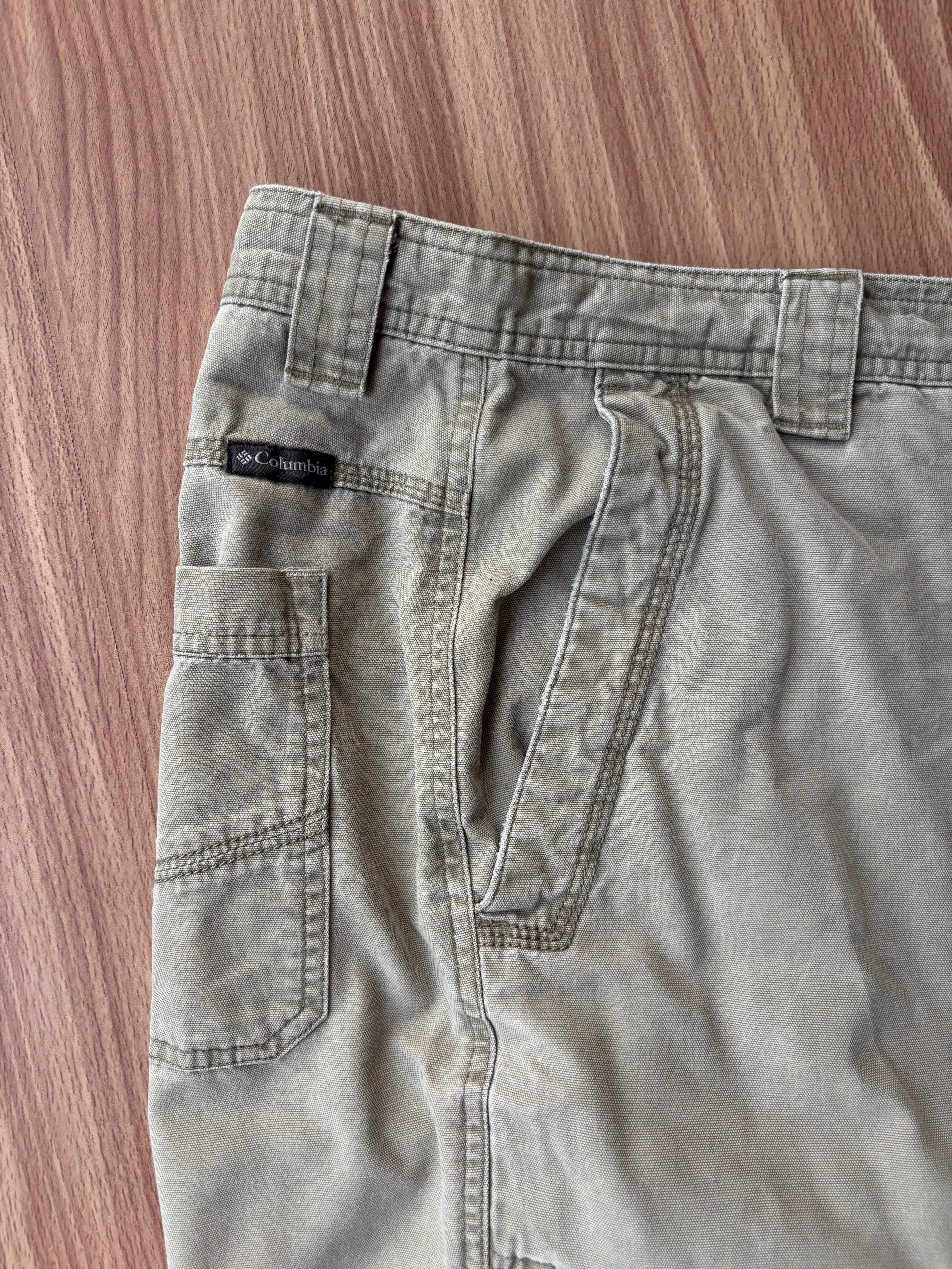 Columbia OmniSheild Safari shorts