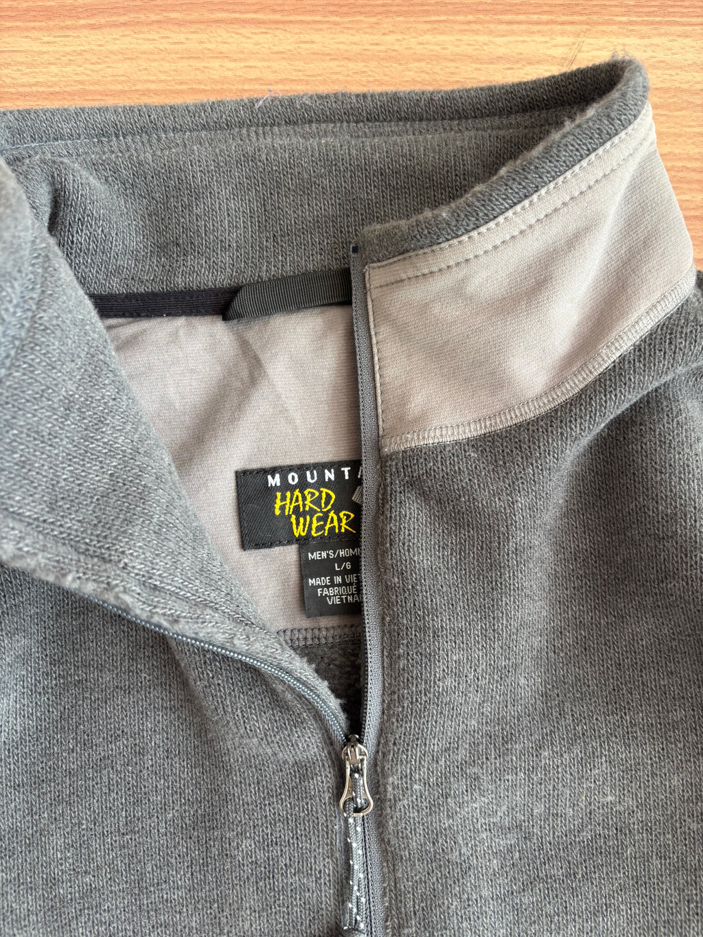 Mountain hardwear polartec fleece (L)
