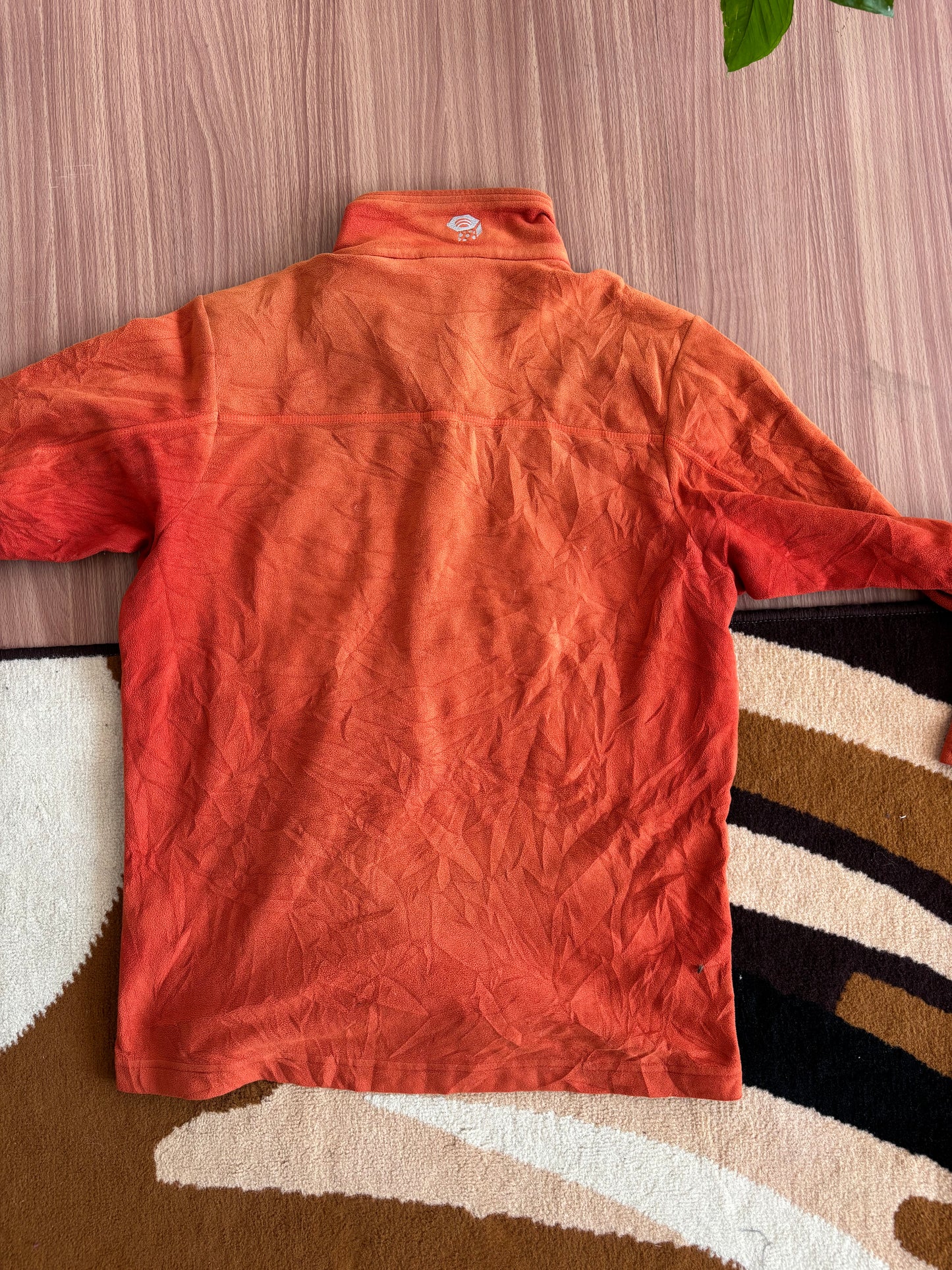 Mountain hardwear light fleece pullover