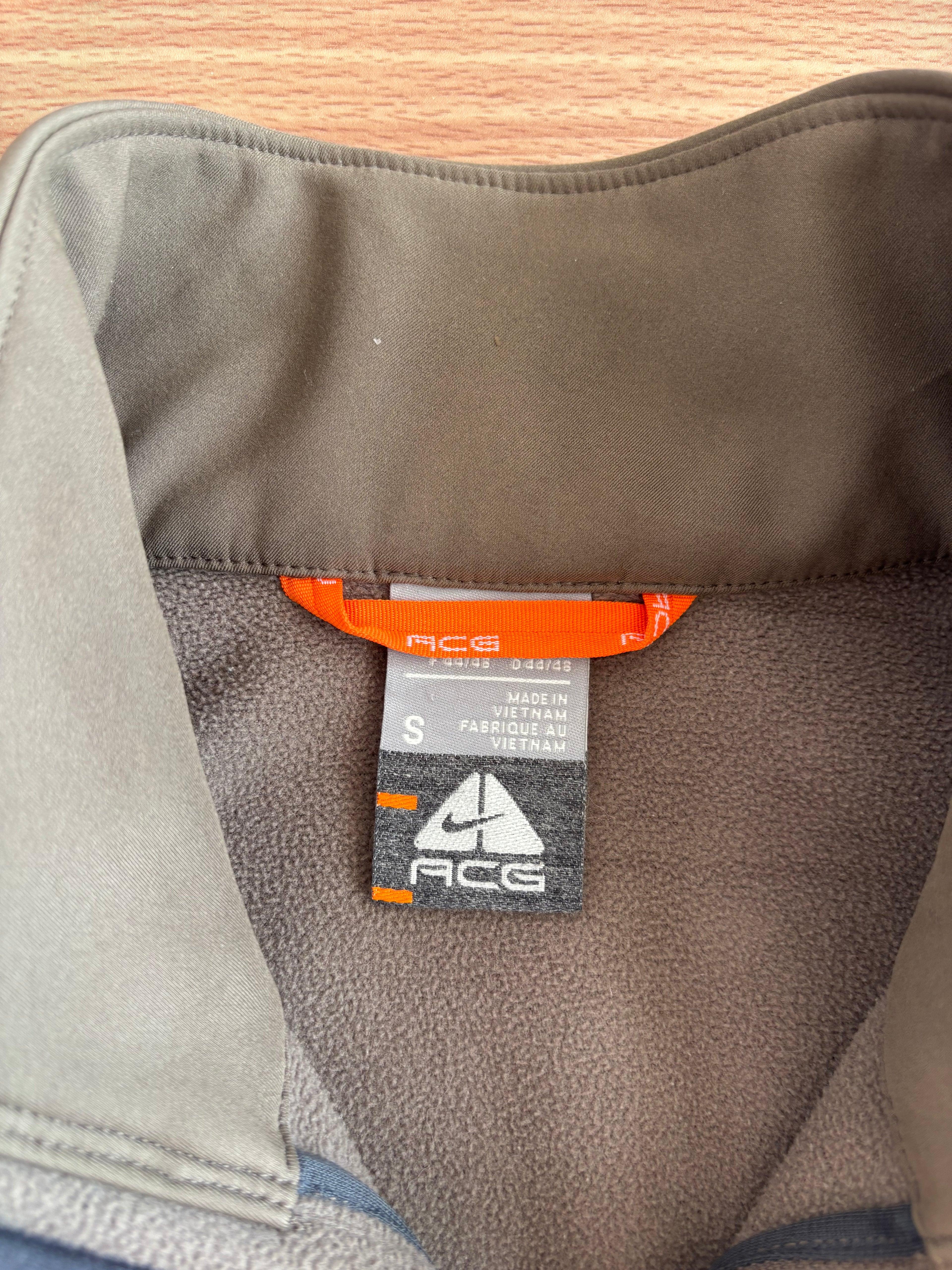 Nike ACG SoftShell