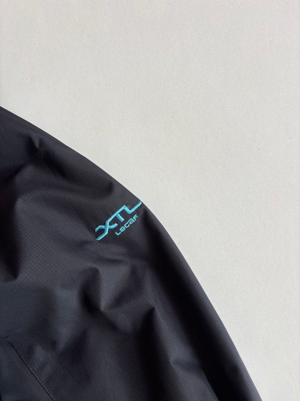 Lecaf XTL shell (M)
