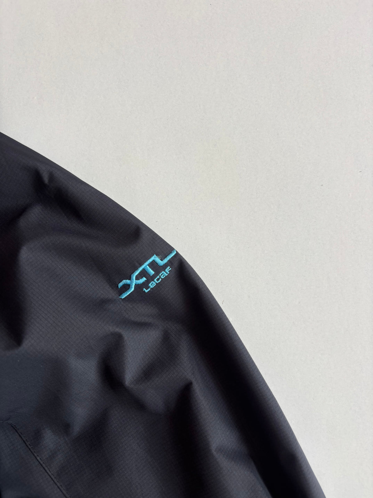 Lecaf XTL shell (M)