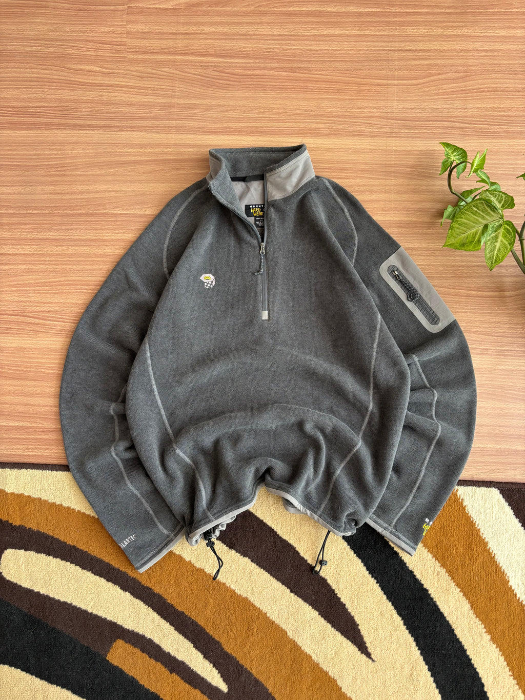 Mountain hardwear polartec fleece (L)