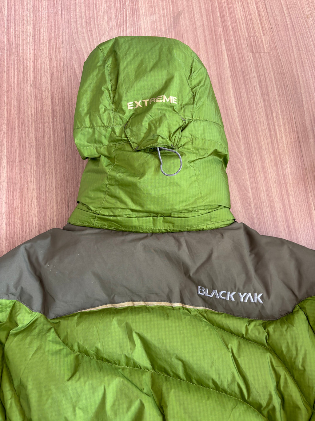 Black Yak extreme peak puffer