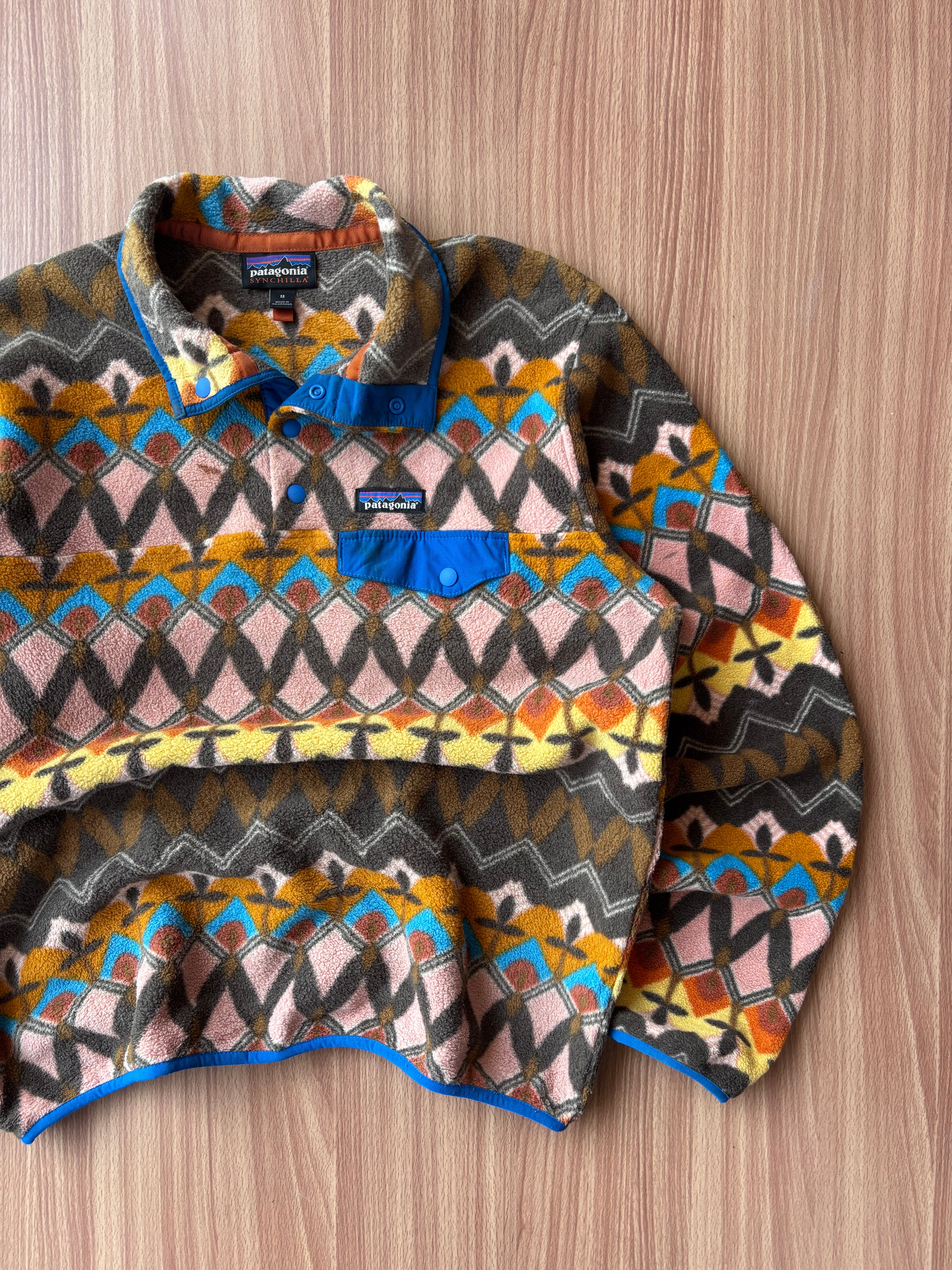 Patagonia Aztec Synchilla fleece