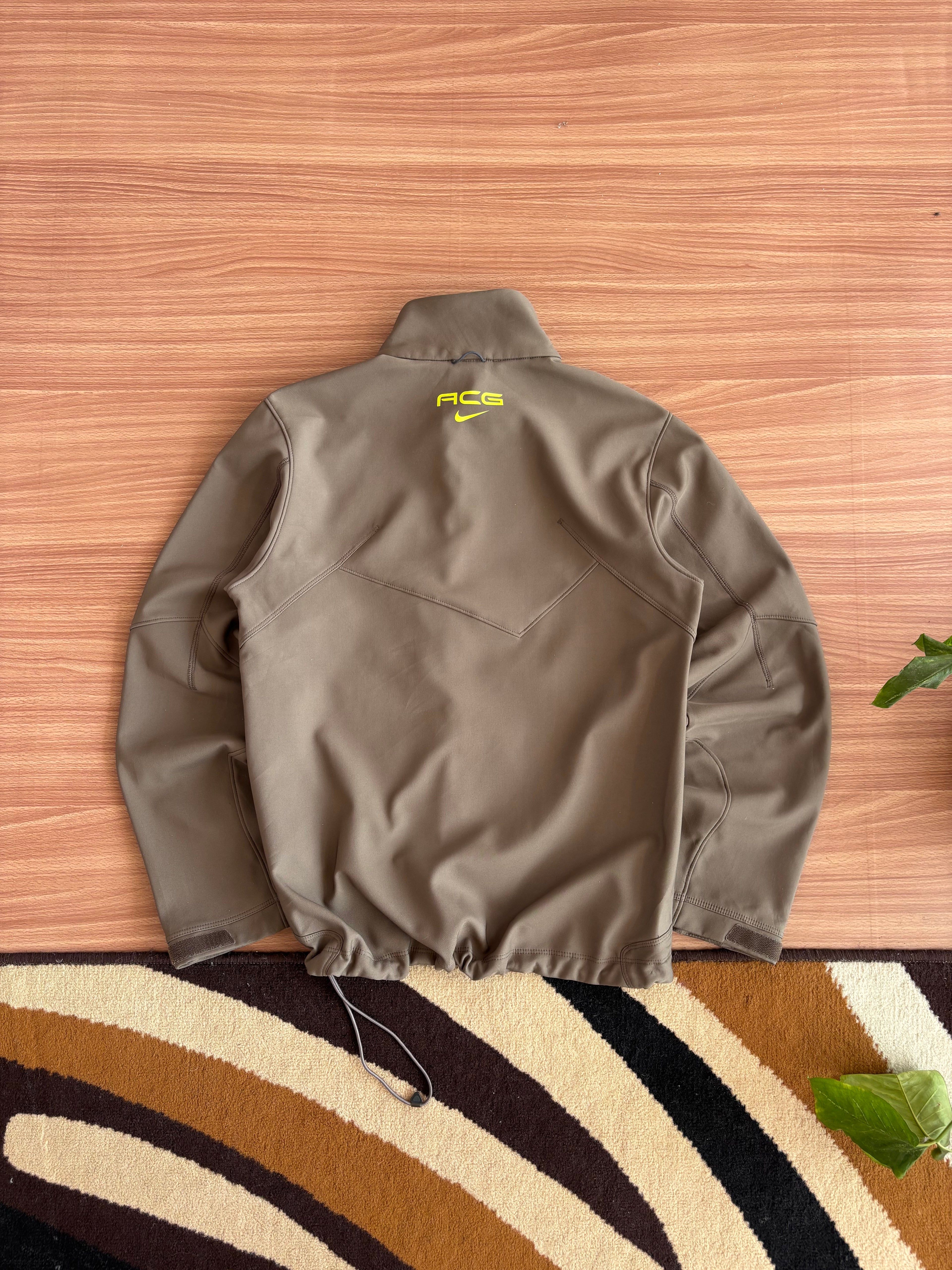Nike ACG SoftShell