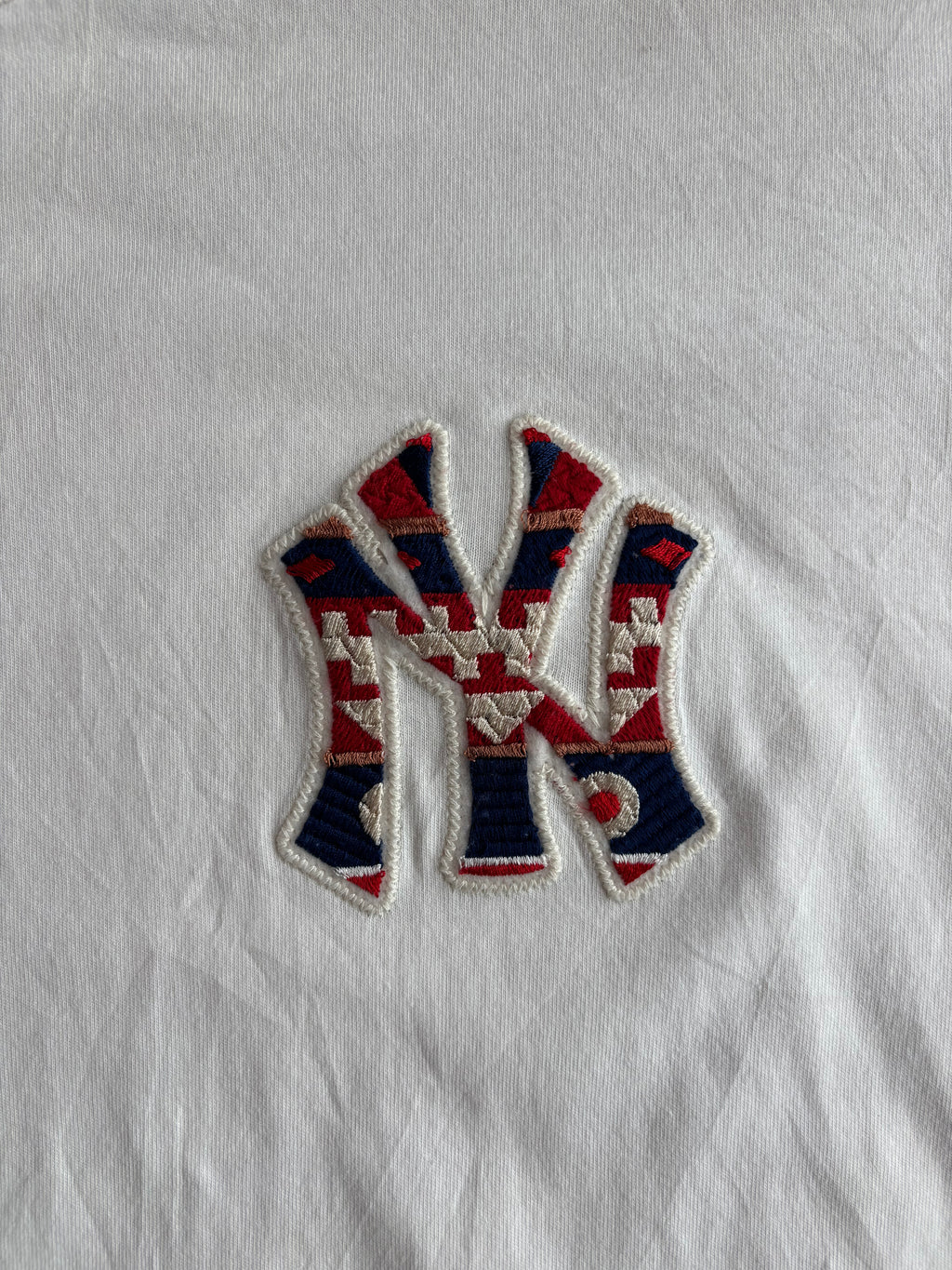 MLB Yankees tee