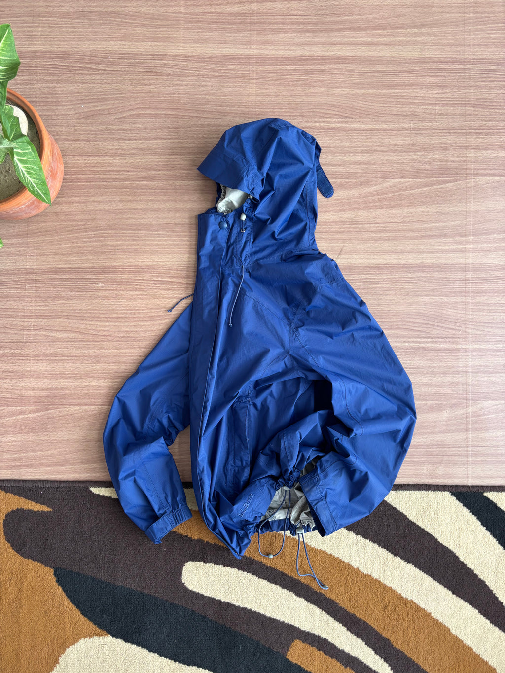 LL Bean packable 2.5L shell (S-M)