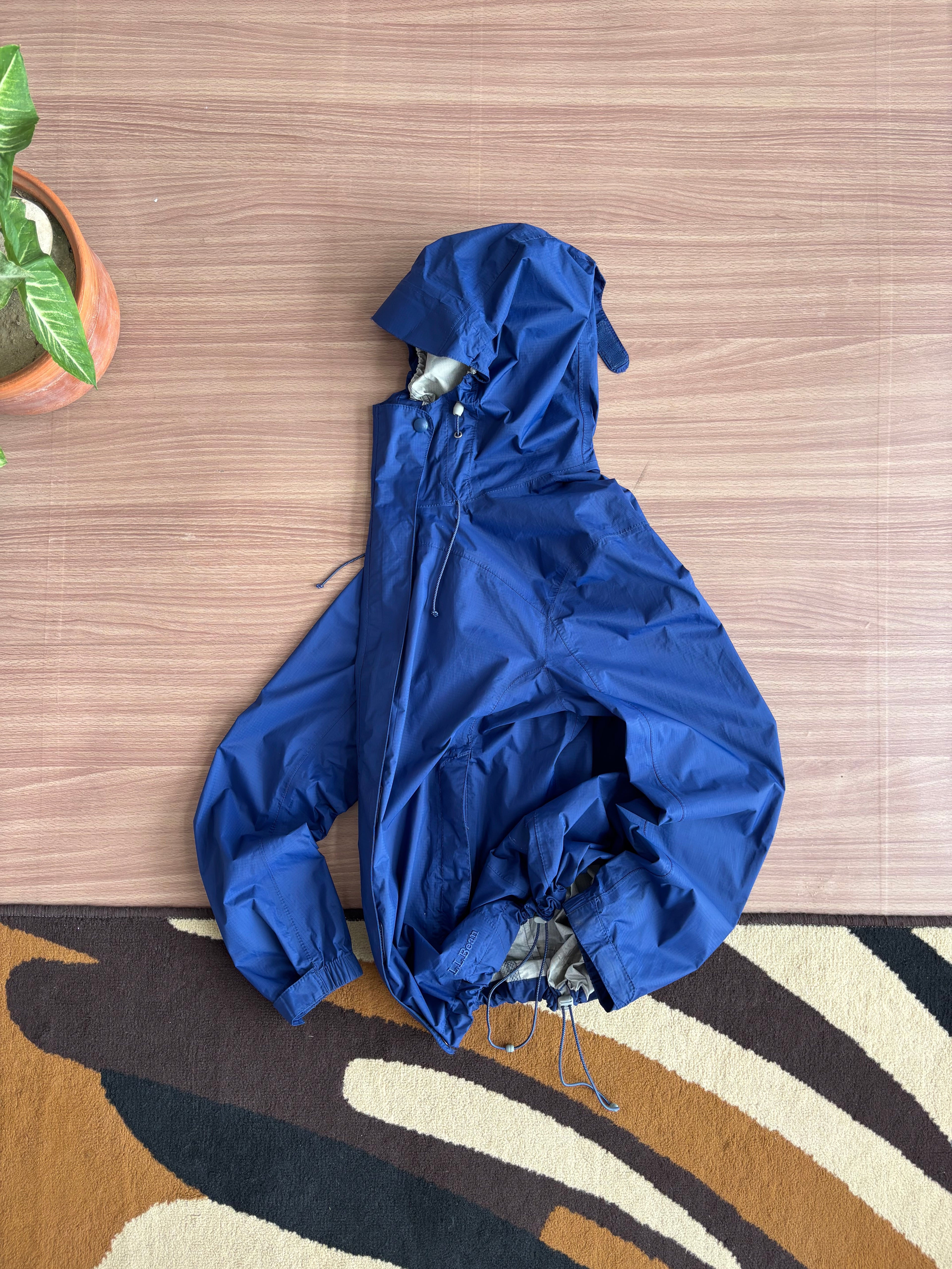 LL Bean packable 2.5L shell (S-M)