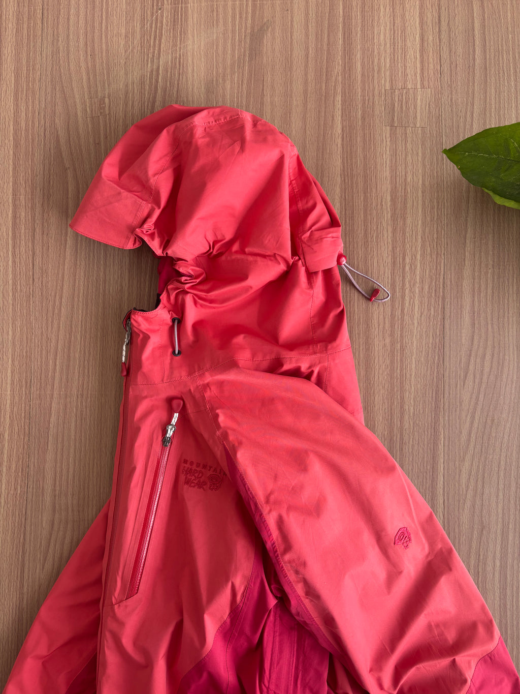 Mountain Hardwear shell