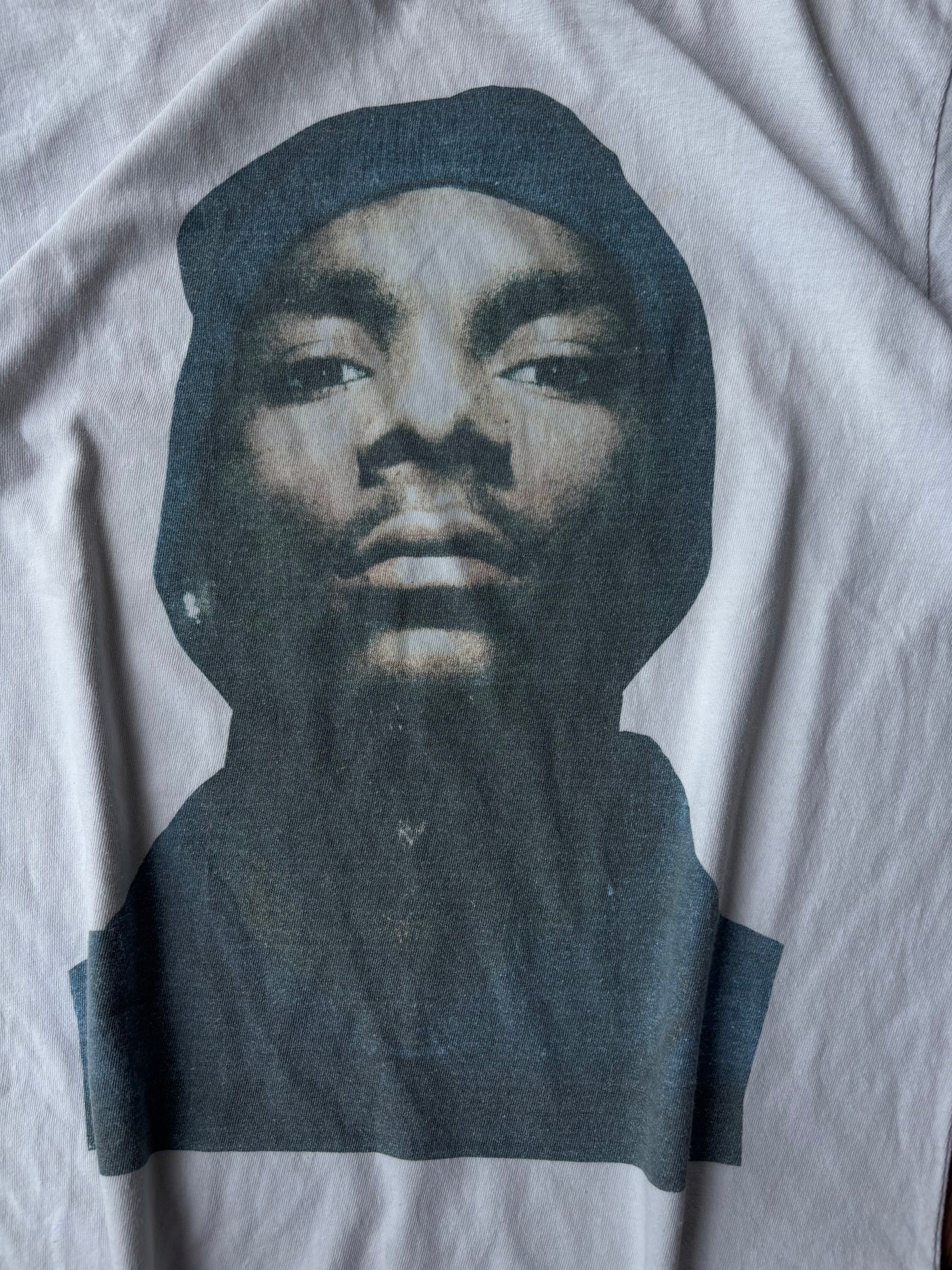 vetements tee